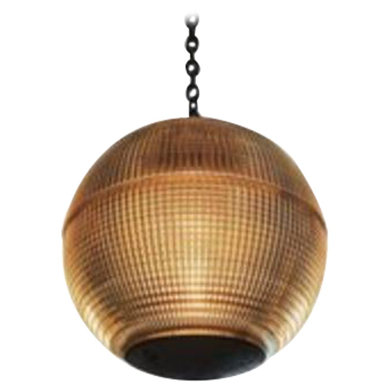 Französische Kugelglas-Hängeleuchte von Holophane, 1966er Jahre im Angebot