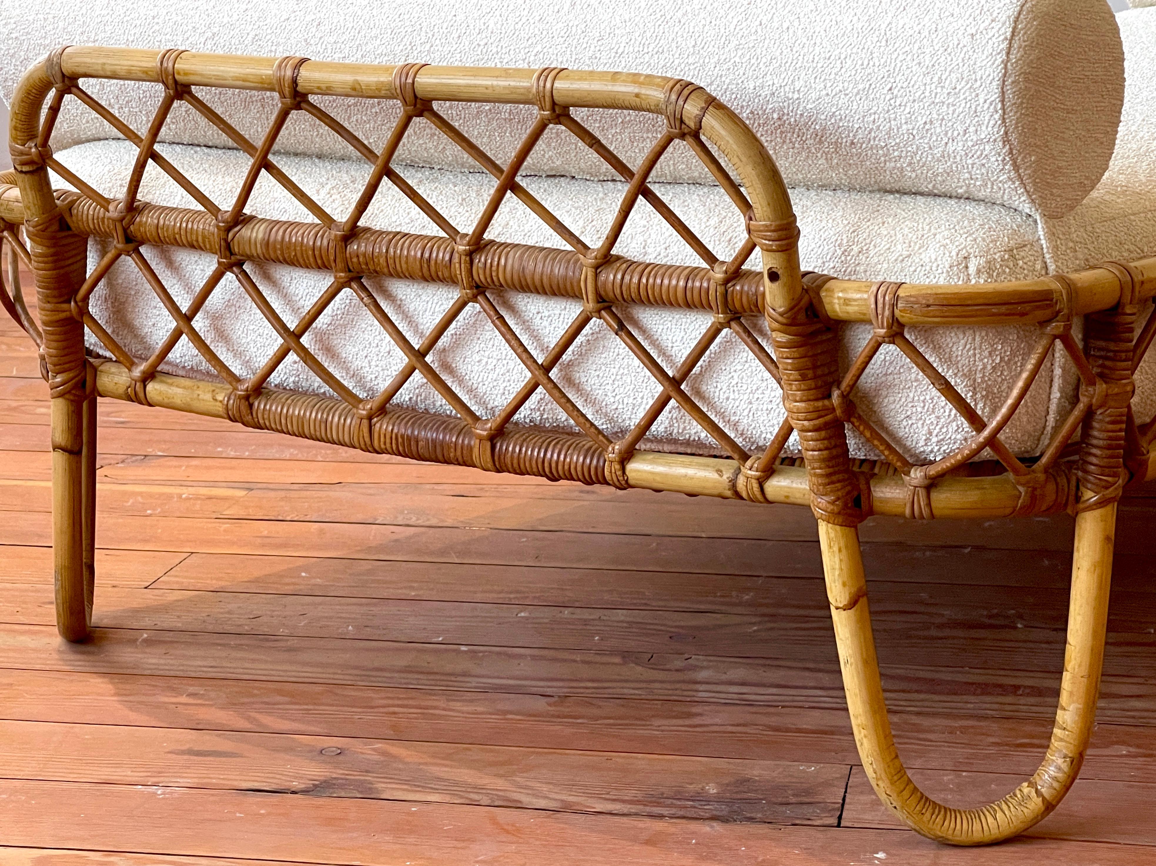 daybed bamboo