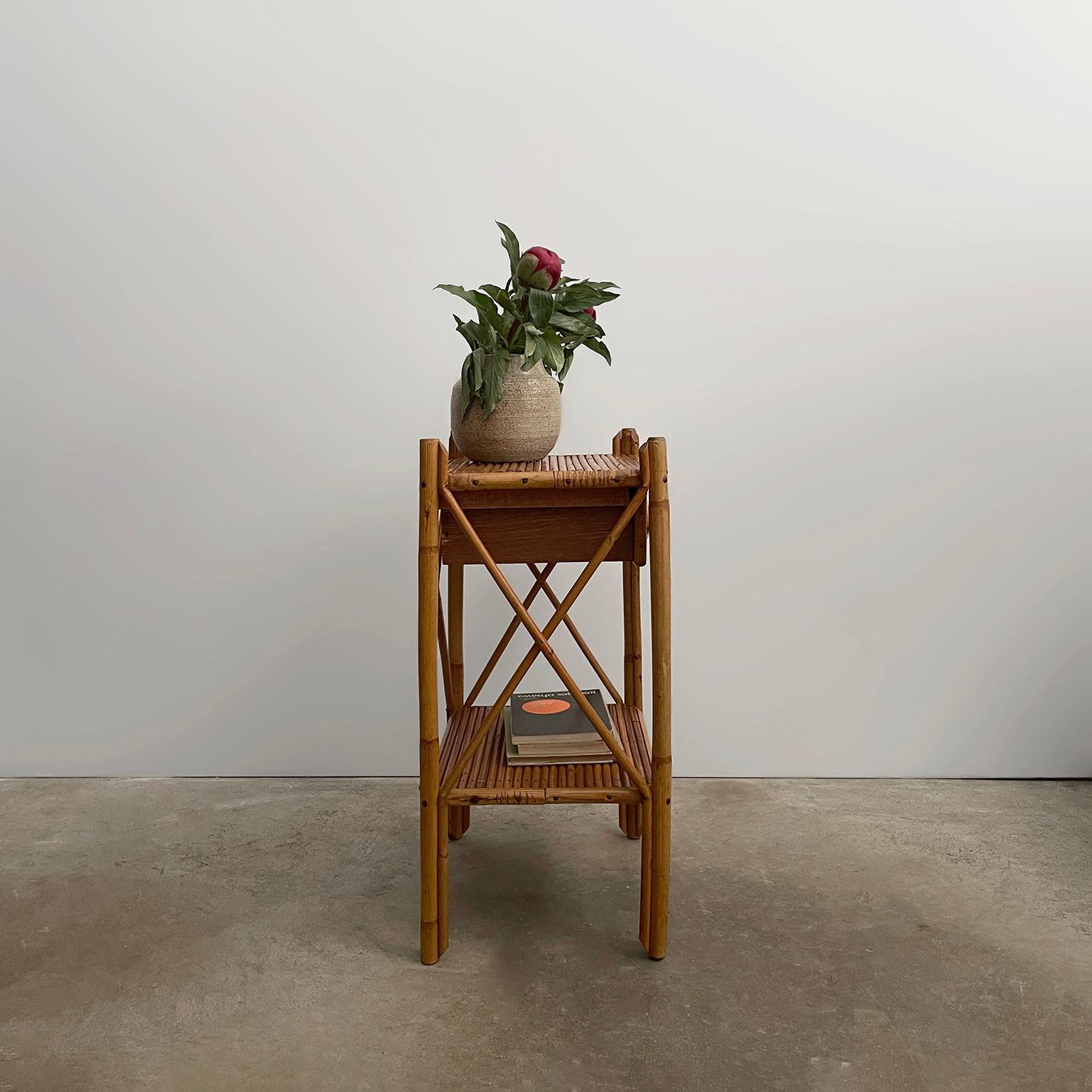 Table d'appoint en bambou français en vente 5