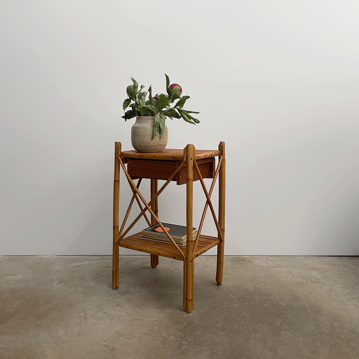 Table d'appoint en bambou français en vente 6