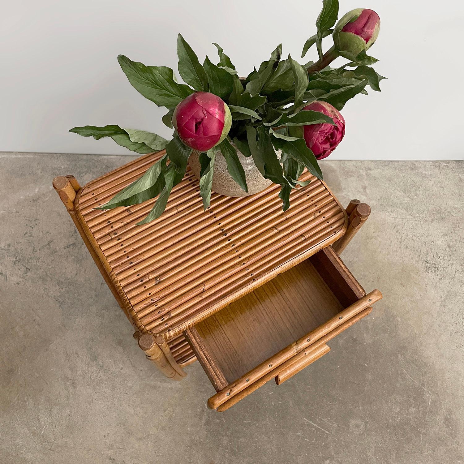 Bambou Table d'appoint en bambou français en vente