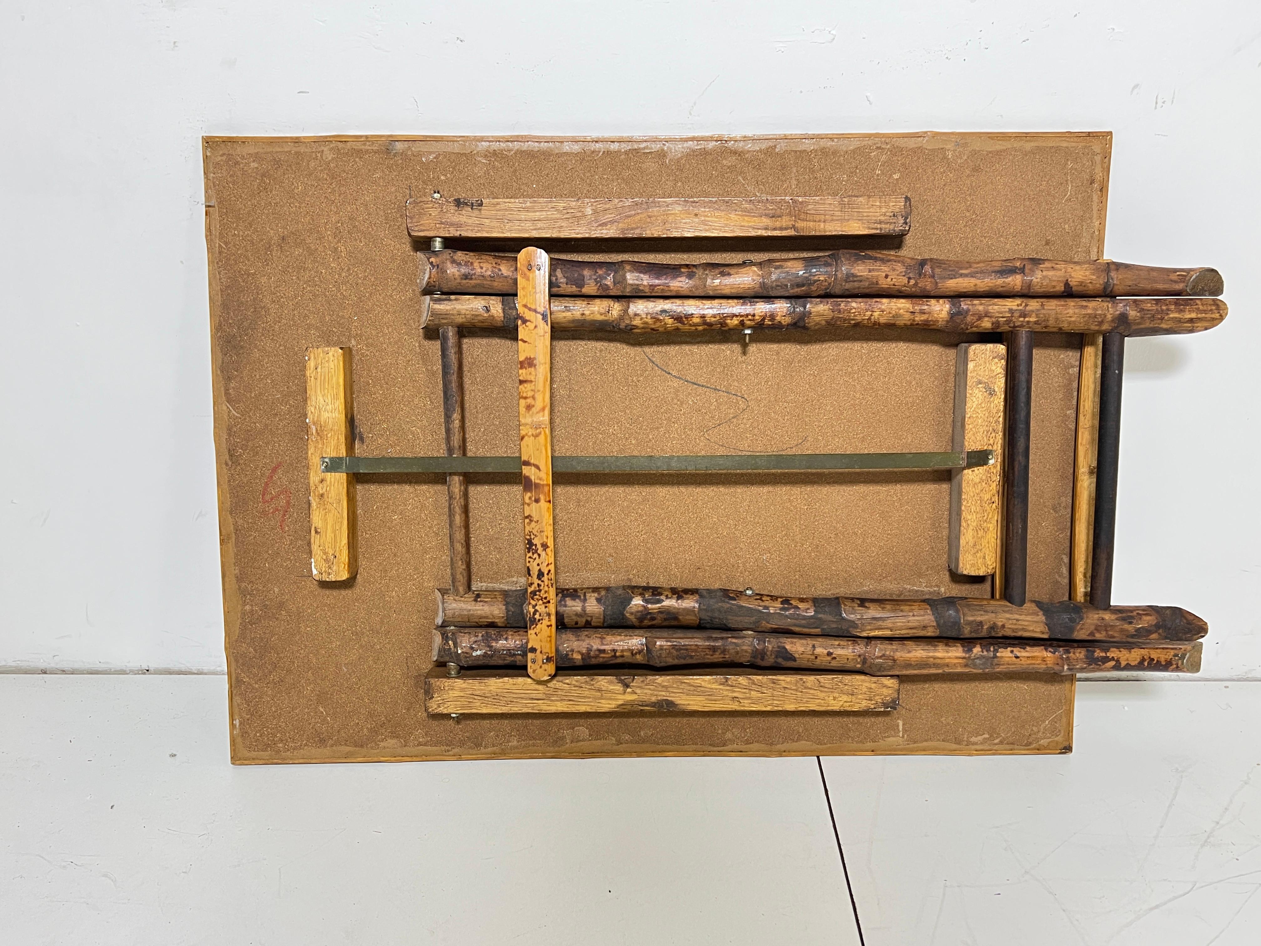 Bambou French Bamboo Folding Campaign Style Picnic or Coffee Table Circa 1950s en vente