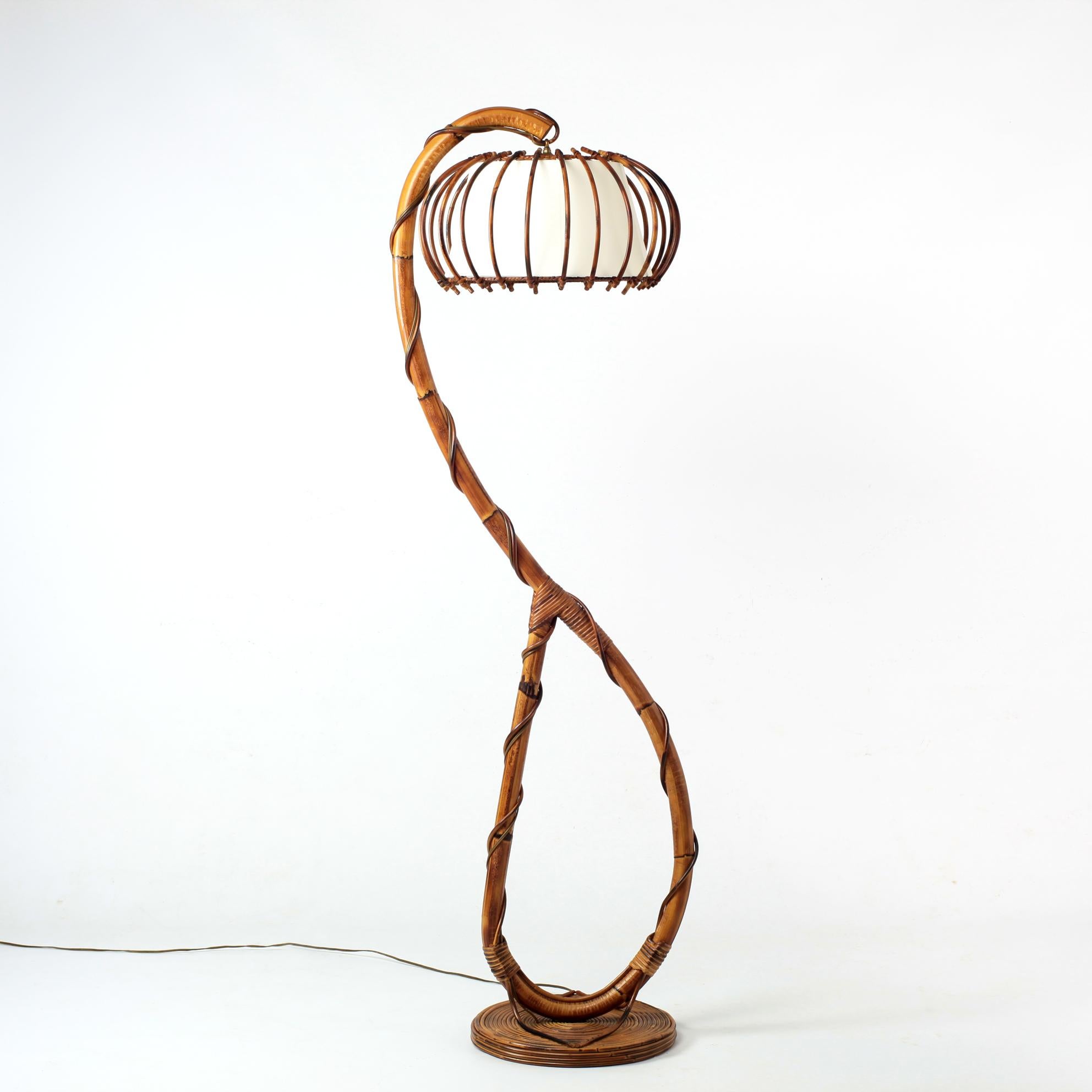 French Bambou and Rattan Floor Lamp Mid-Century, 1960's In Good Condition In Saint  Ouen, FR