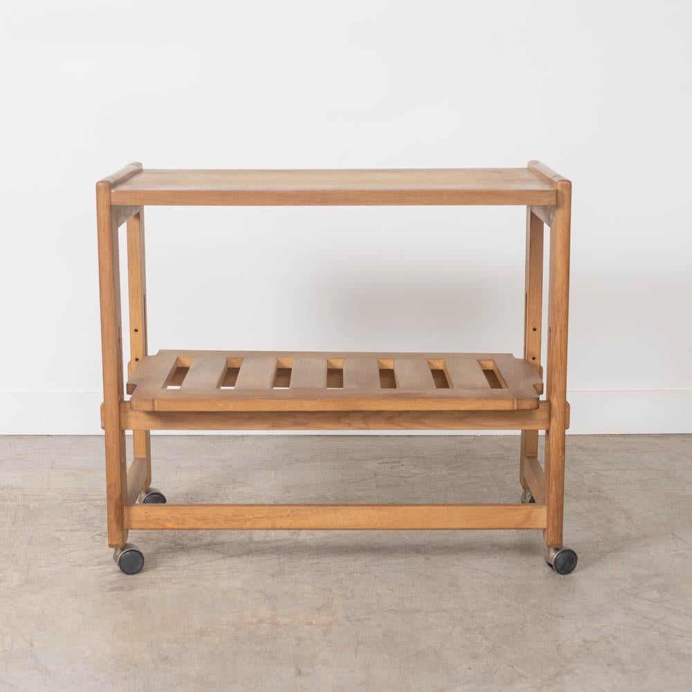 Chariot de bar sculpté français dans le style de Guillerme et Chambron Bon état - En vente à Los Angeles, CA