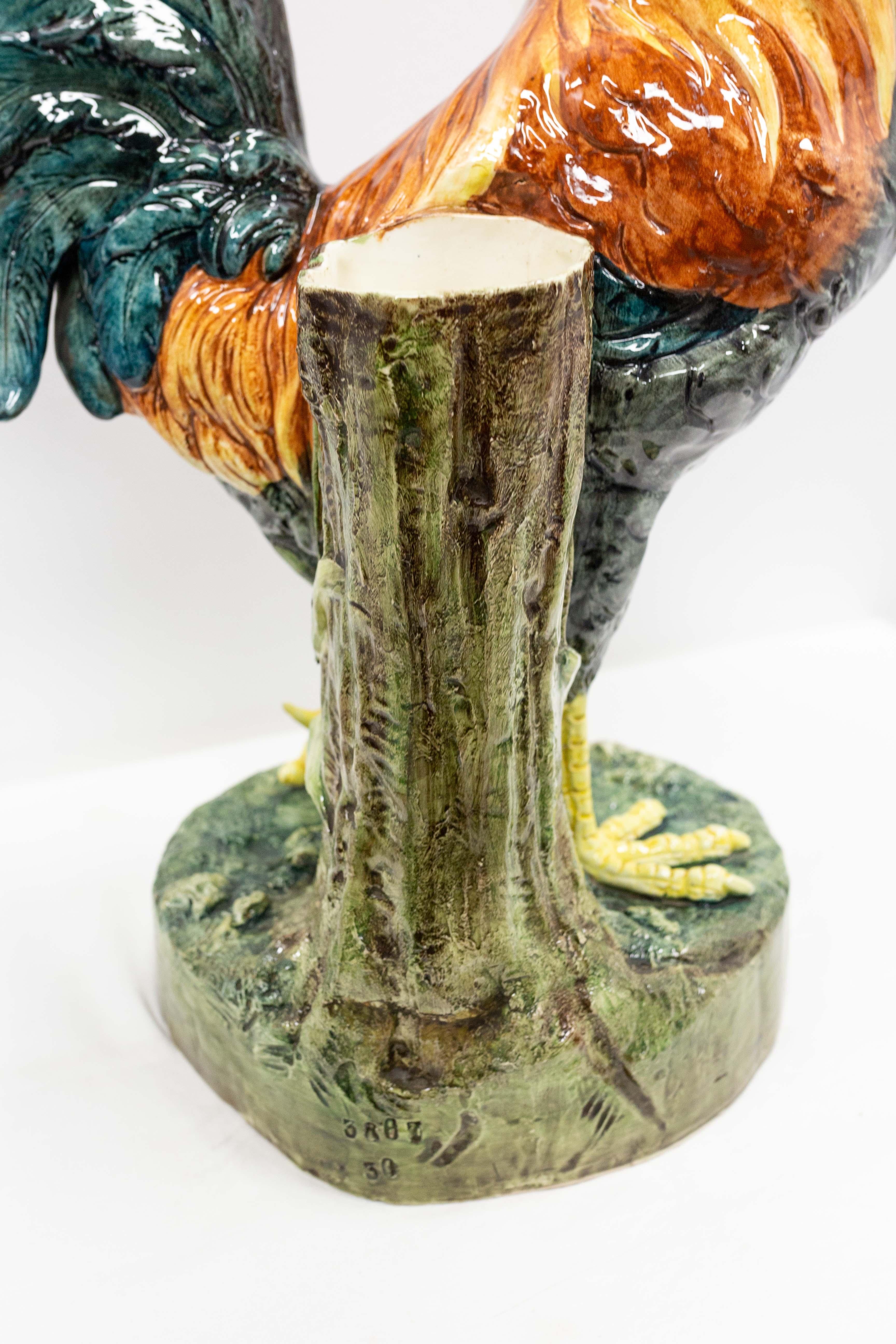 Vase et coq en céramique barbotine française, fin du 19ème siècle, Vallauris en vente 1