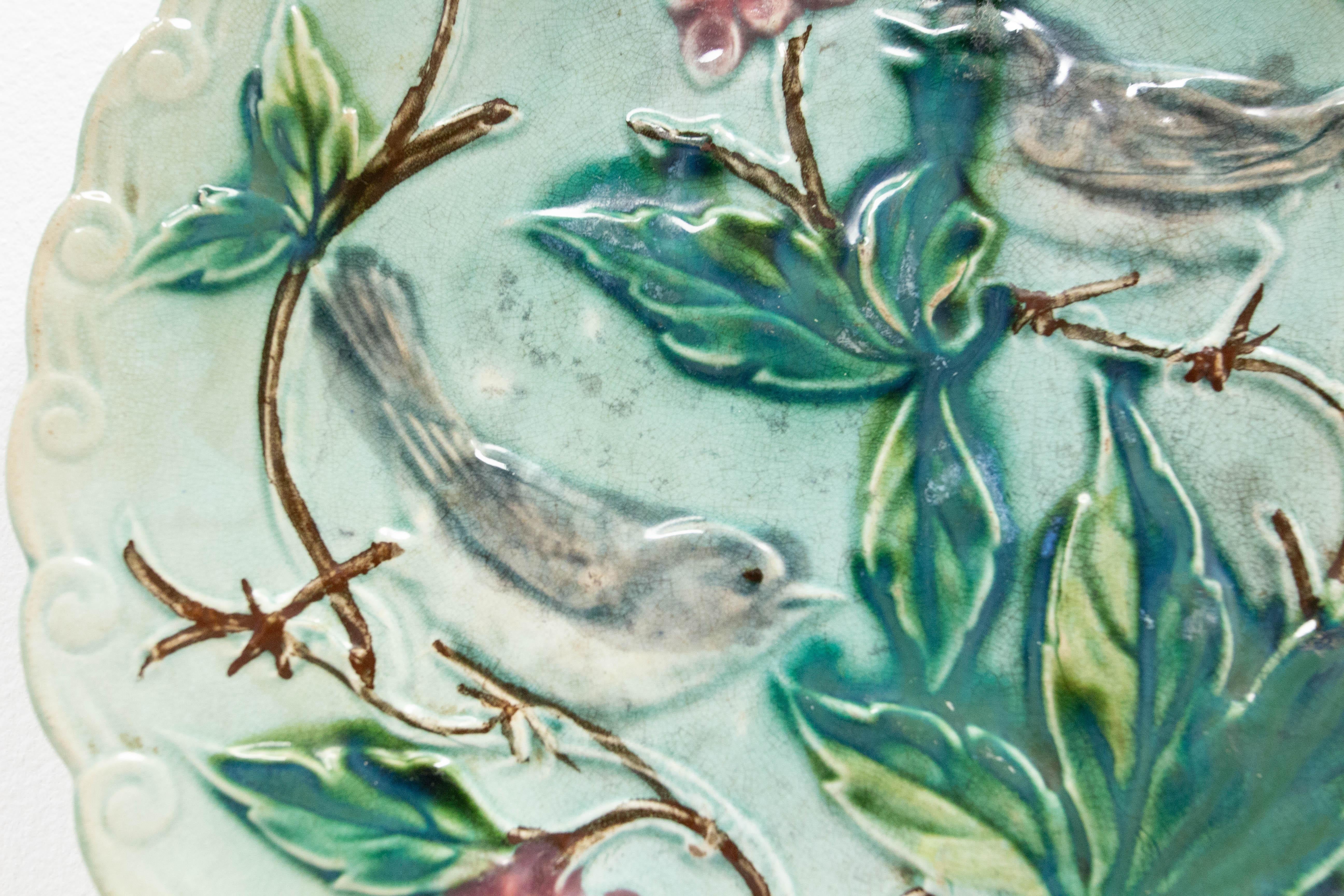 French plate, enameled barbotine
Birds in vine
Some very light chips on the edges of the plate (please see photo). Comes with the plate holder if you want to hang it on the wall.
Good condition.

Shipping:
21 / 21 / 2 cm 0.2 kg.
