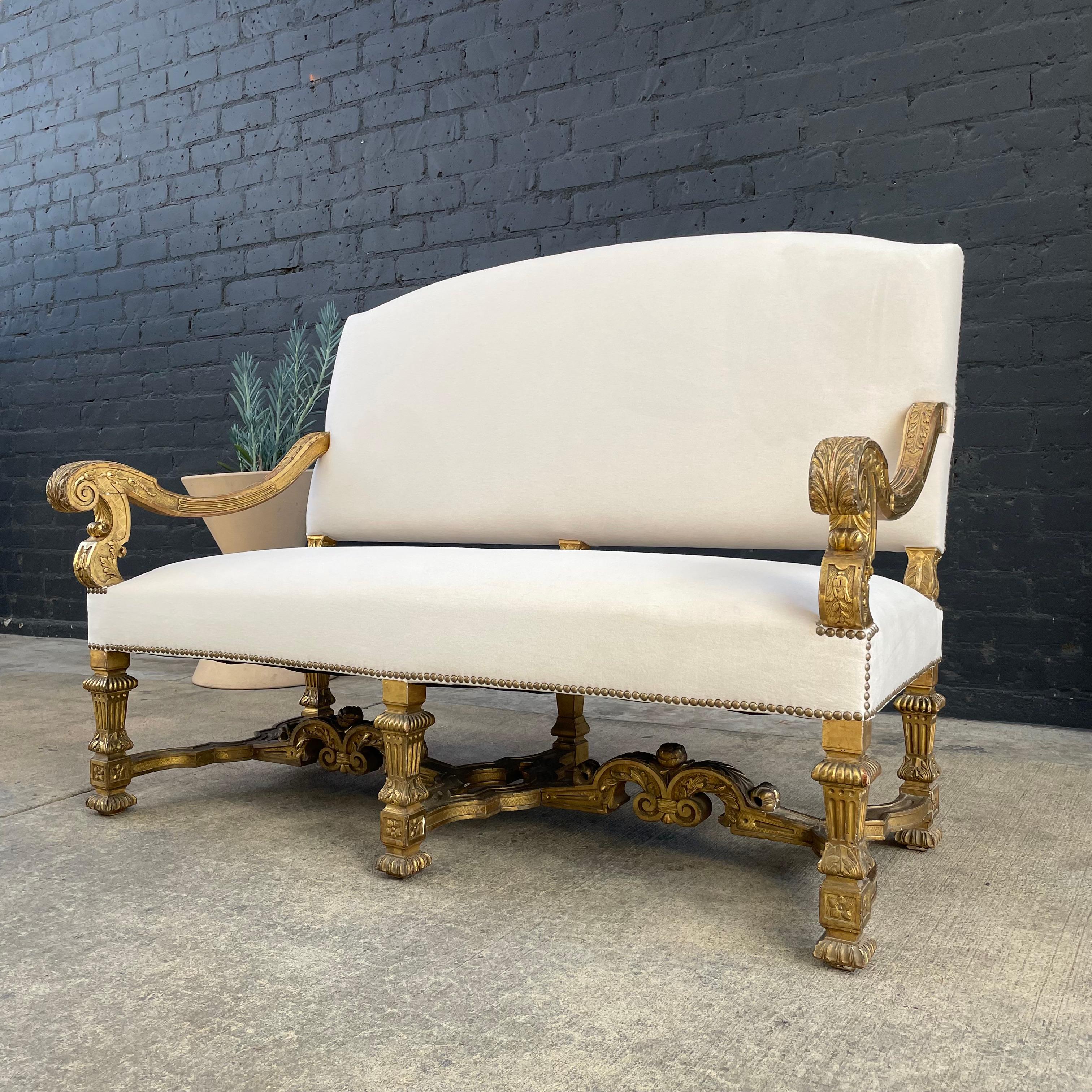 20th Century French Baroque Carved Giltwood Love Seat Sofa