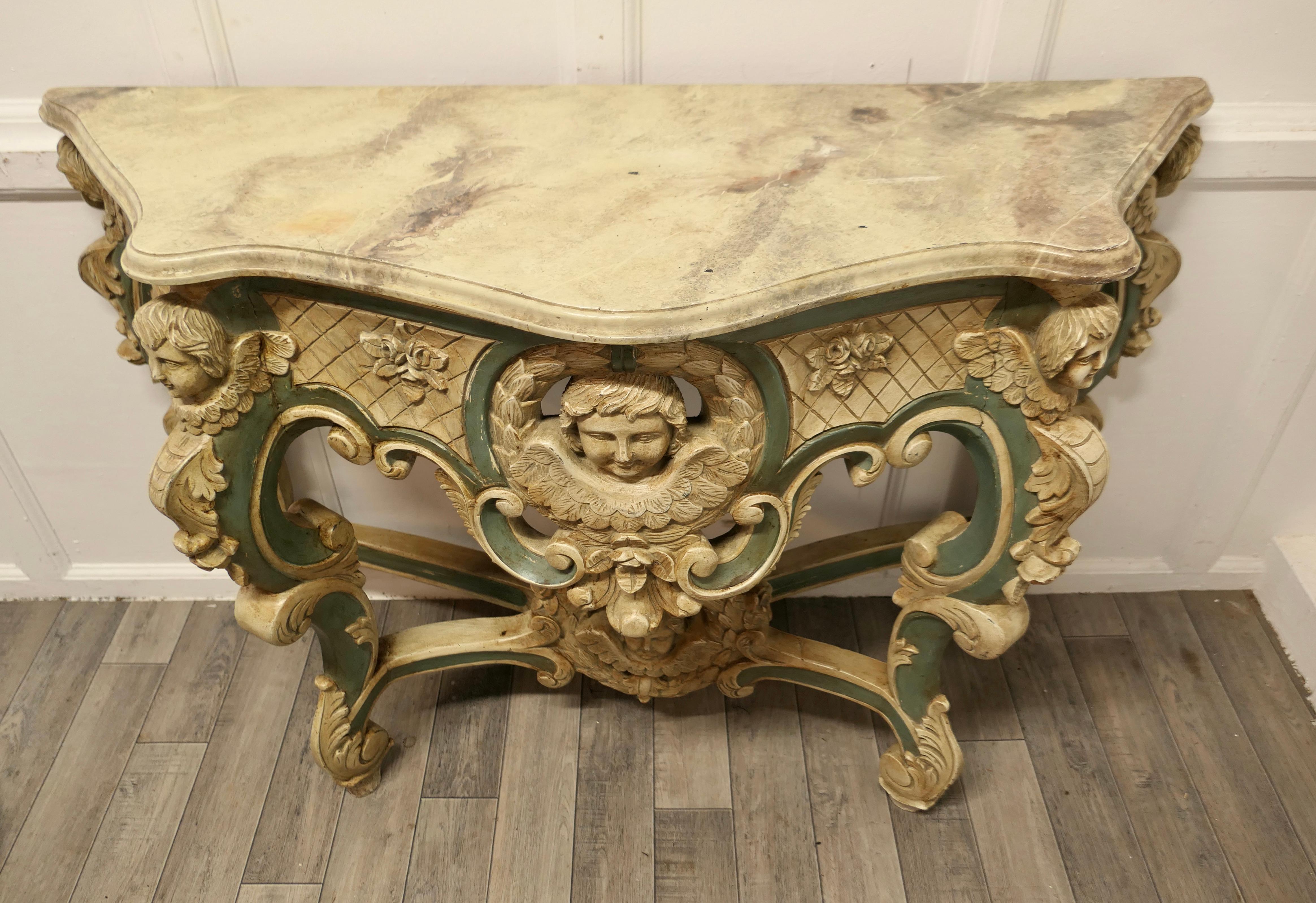  Table console baroque française, sculptée et peinte représentant les visages d'anges Bon état - En vente à Chillerton, Isle of Wight