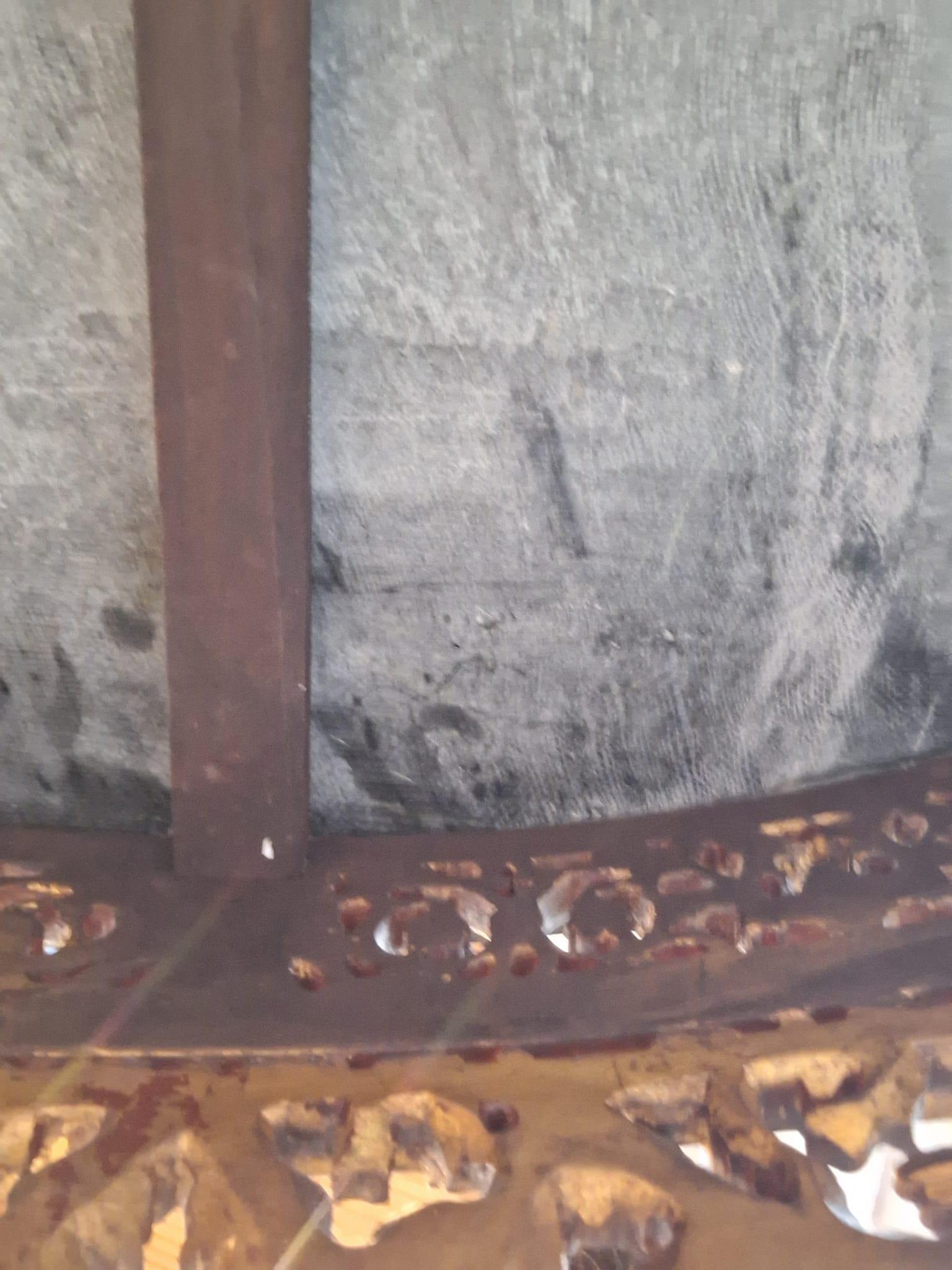 French Baroque Half-Moon Wall Console With Marble And Six Legs For Sale 8