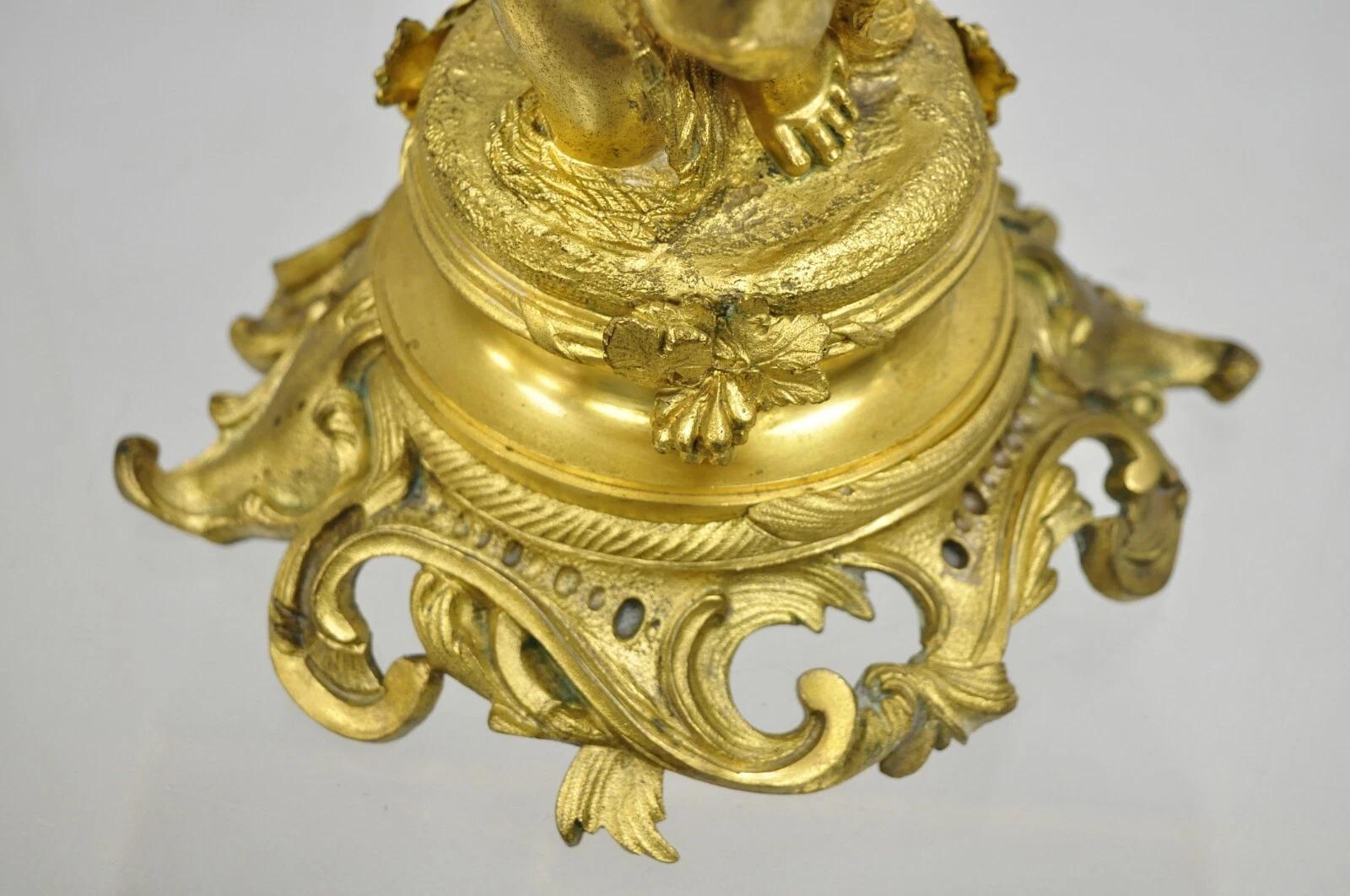 French Baroque Louis XV Gold Gilt Bronze Cherub & Glass 2 Tier Candy Dish Stand Desconocido en venta