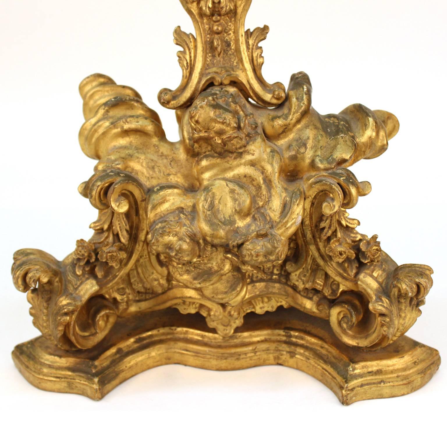 French Baroque Reliquary of the Holy Cross in Gilded Wood 2