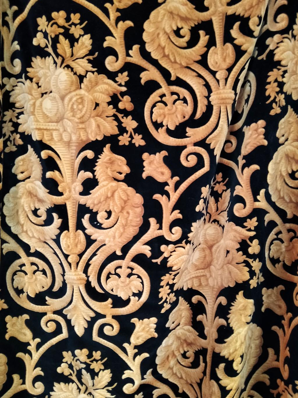 Curtains and Valances Baroque Silk Fabric or Curtain, 19th Century For Sale 3