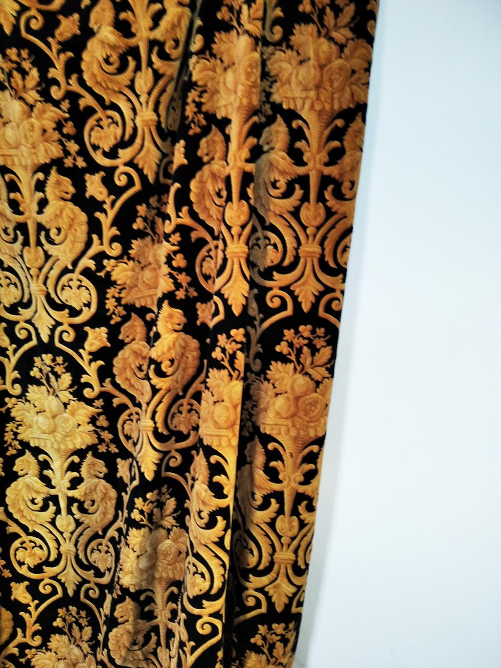 Vorhänge und Schabracken Barocker Seidenstoff oder Vorhänge, 19. Jahrhundert im Angebot 1