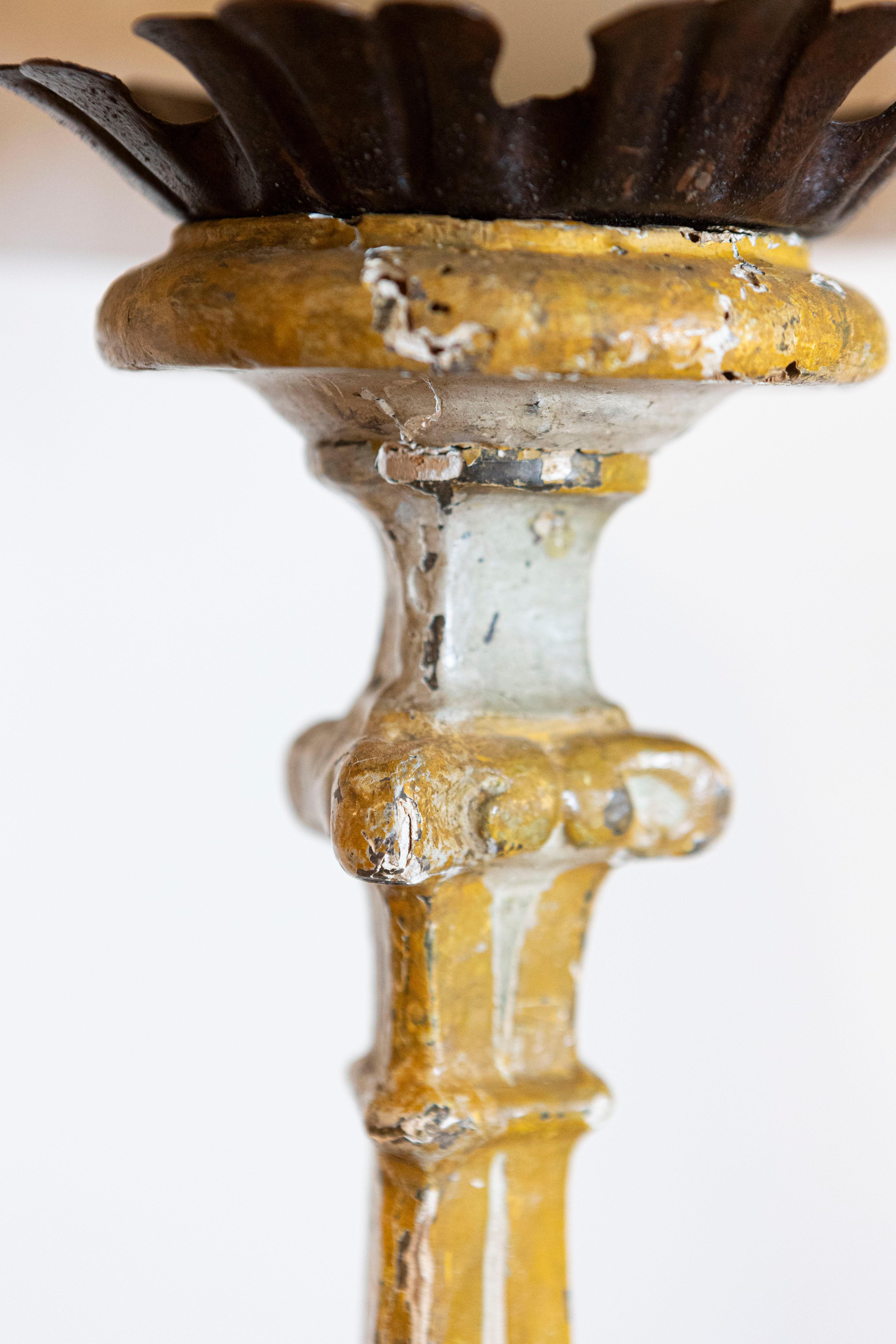 Lámpara candelabro de estilo barroco francés de la década de 1870 tallada, pintada y dorada a mano Francés en venta