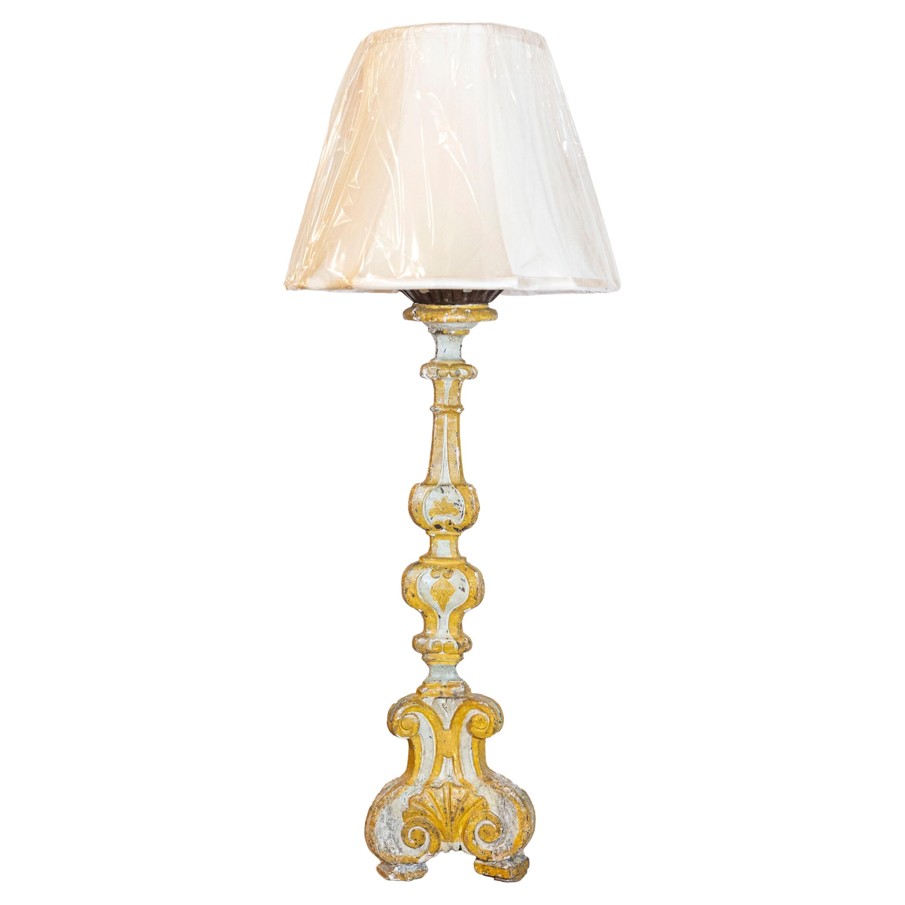 Lampe chandelier de style baroque français des années 1870 sculptée, peinte et dorée à la feuille