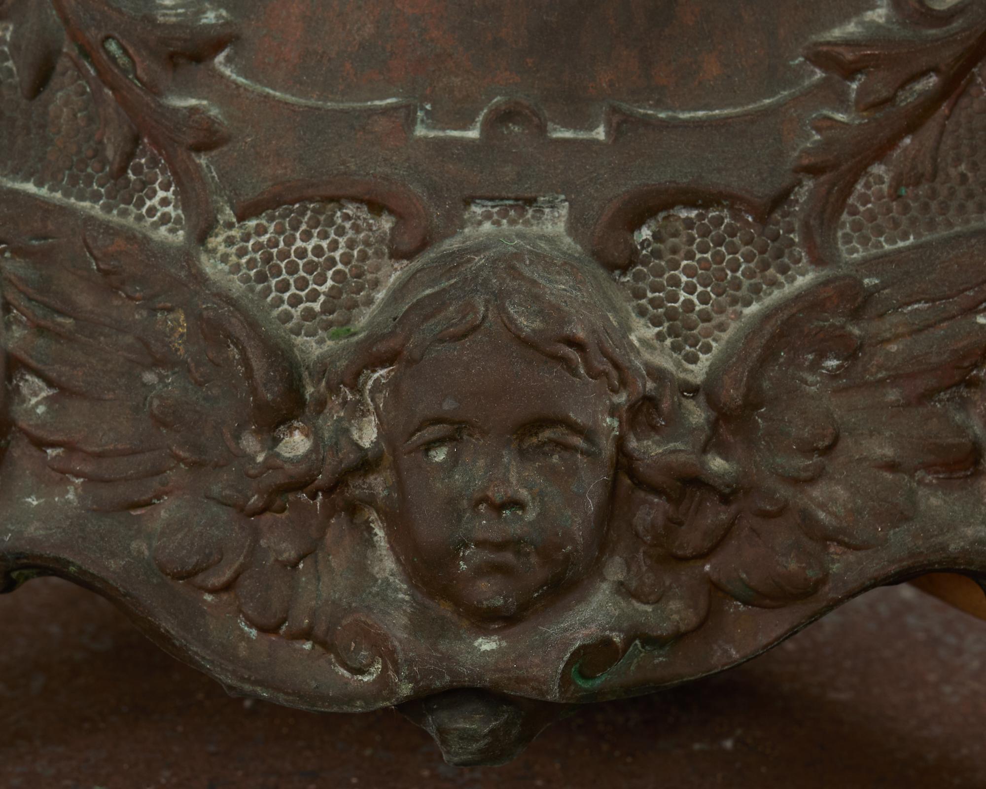Table de salle à manger de style baroque français en bronze et travertin en vente 2