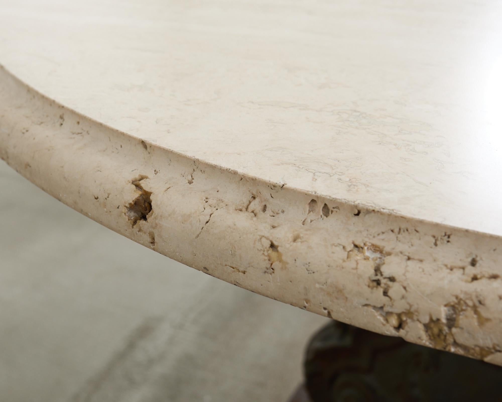 Table de salle à manger de style baroque français en bronze et travertin en vente 8