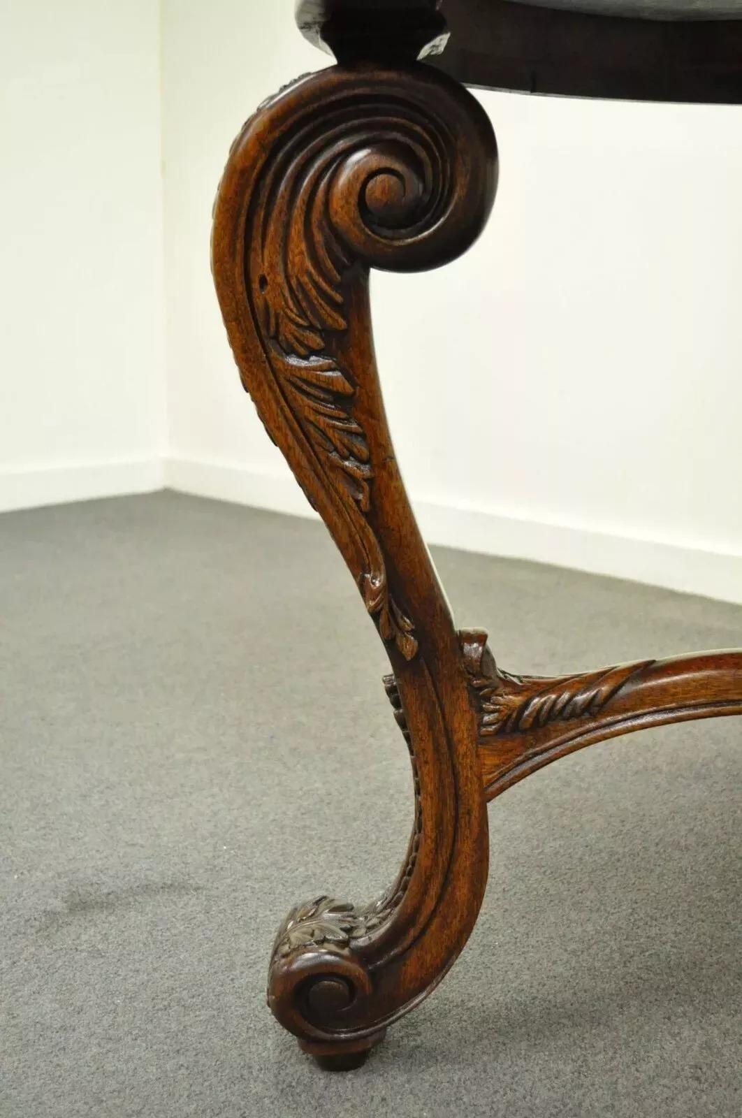 French Baroque Style Carved Mahogany and Green Marble Top Round Center Table For Sale 1
