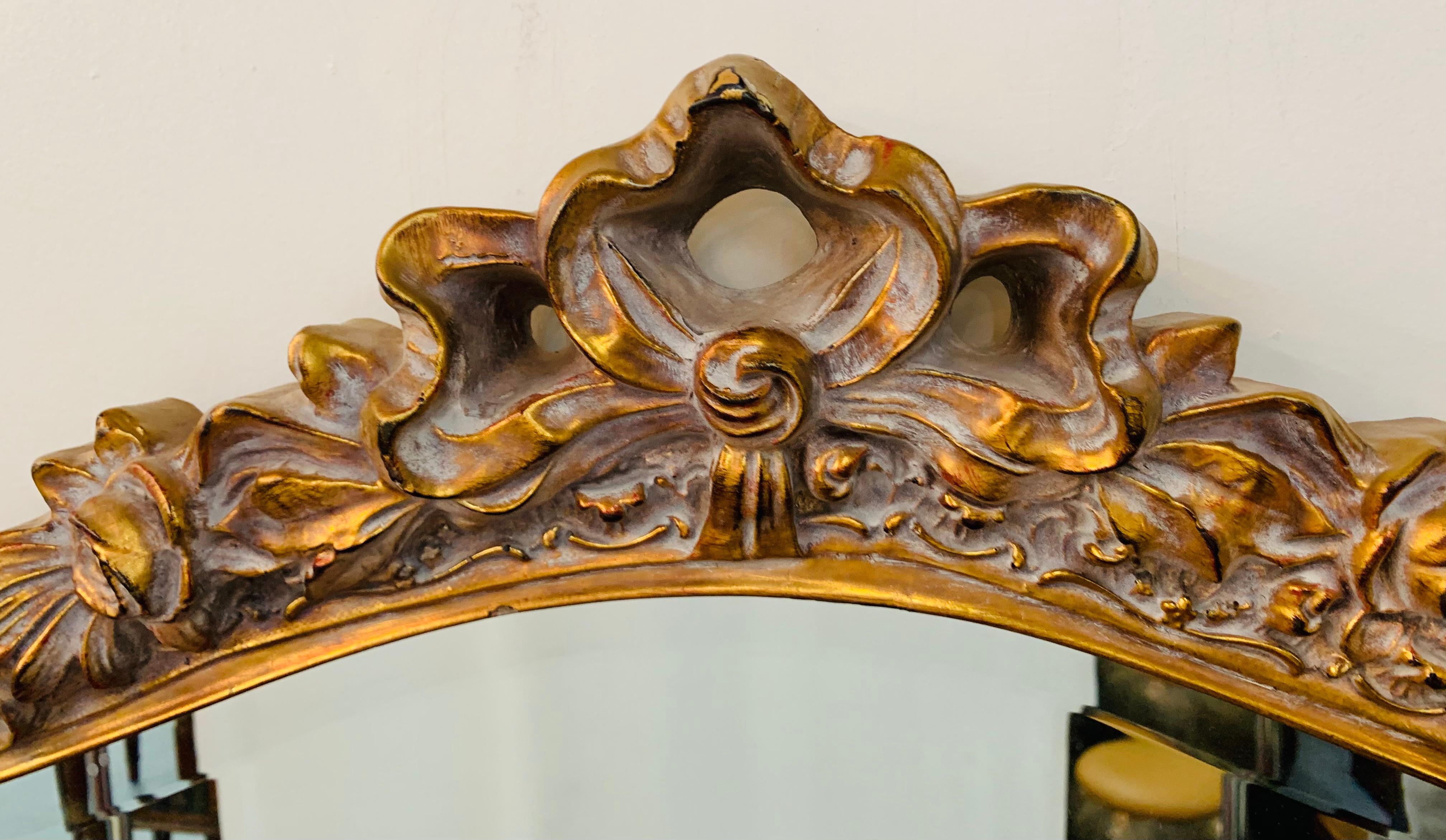 French Baroque Style Giltwood Carved Mirror 1