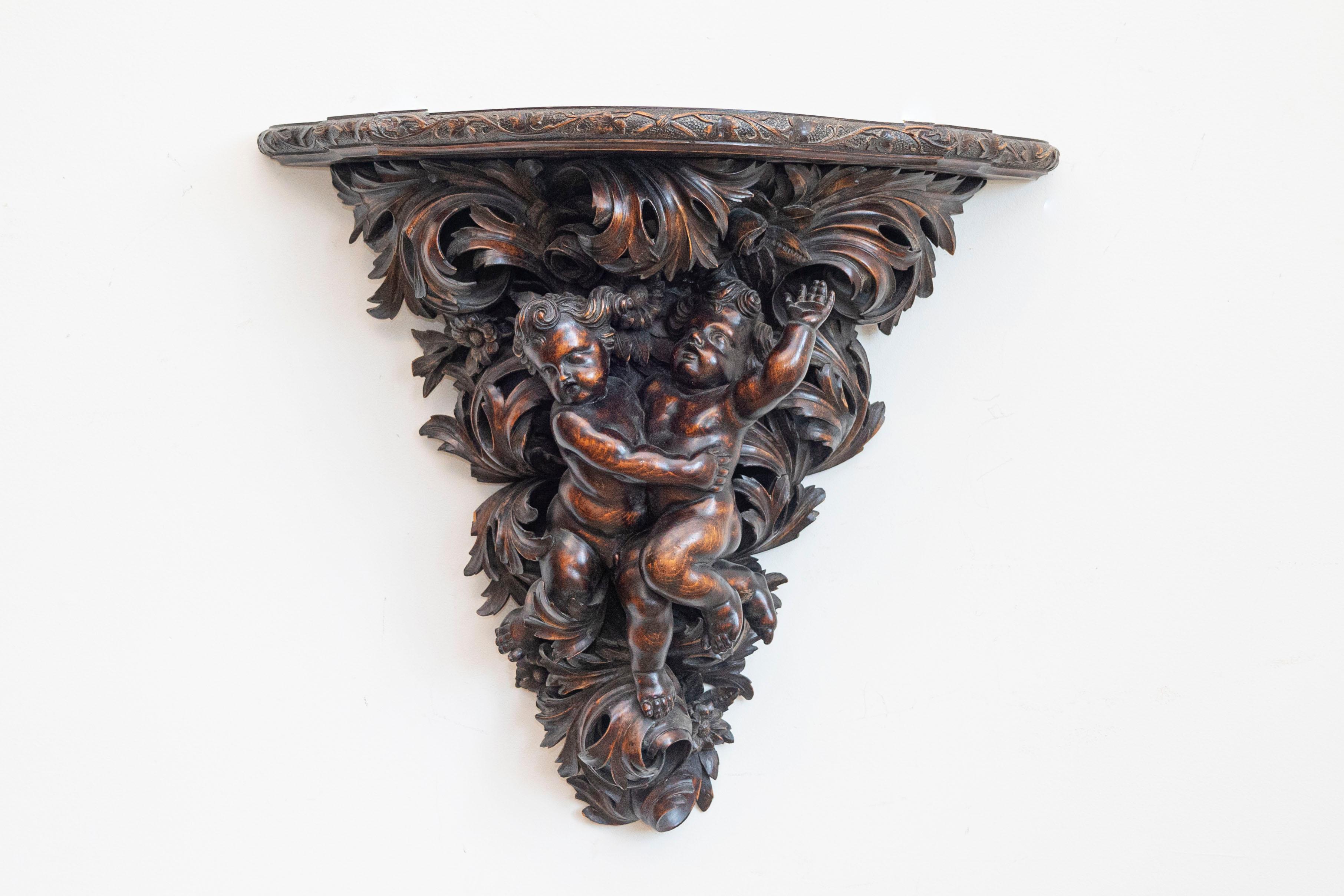 French Baroque Style Hand-Carved Walnut Bracket with Putti and Foliage, 1800s In Good Condition For Sale In Atlanta, GA