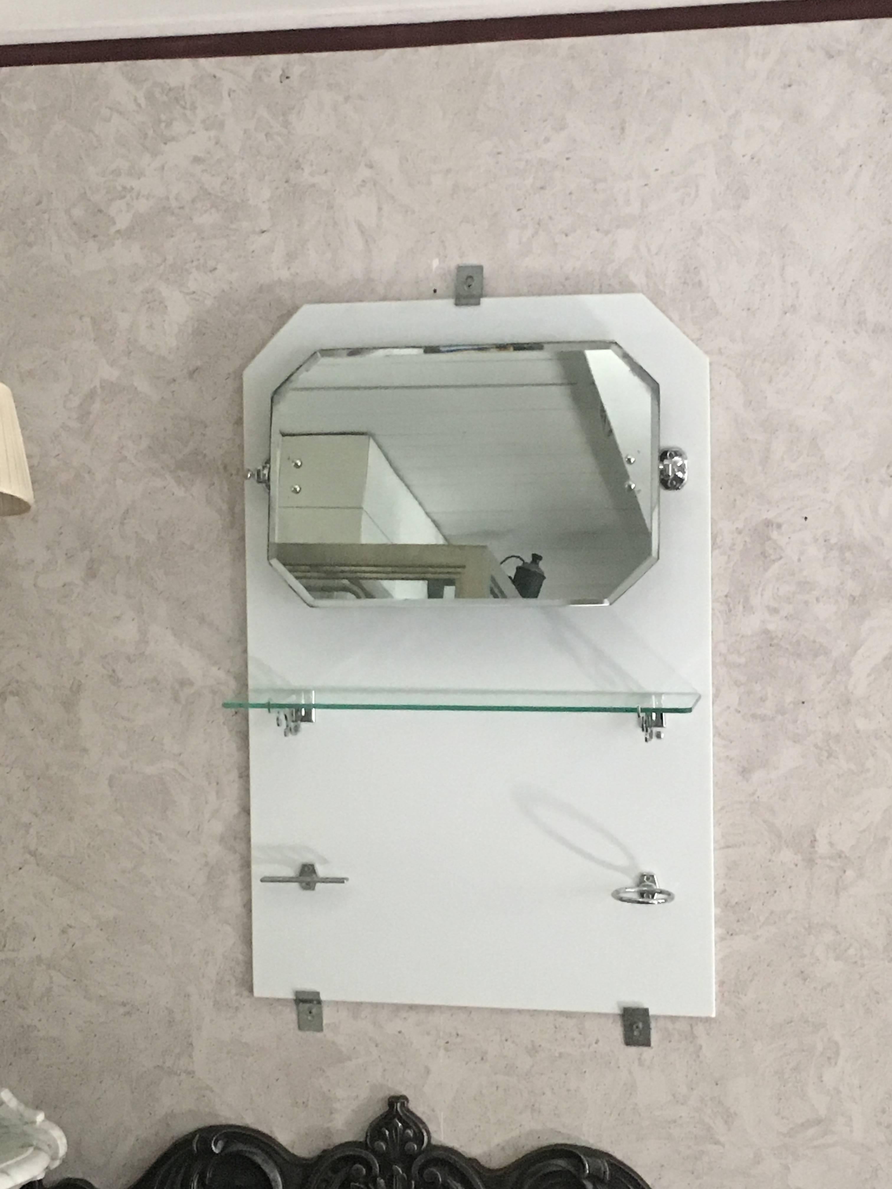 adjustable bathroom mirror