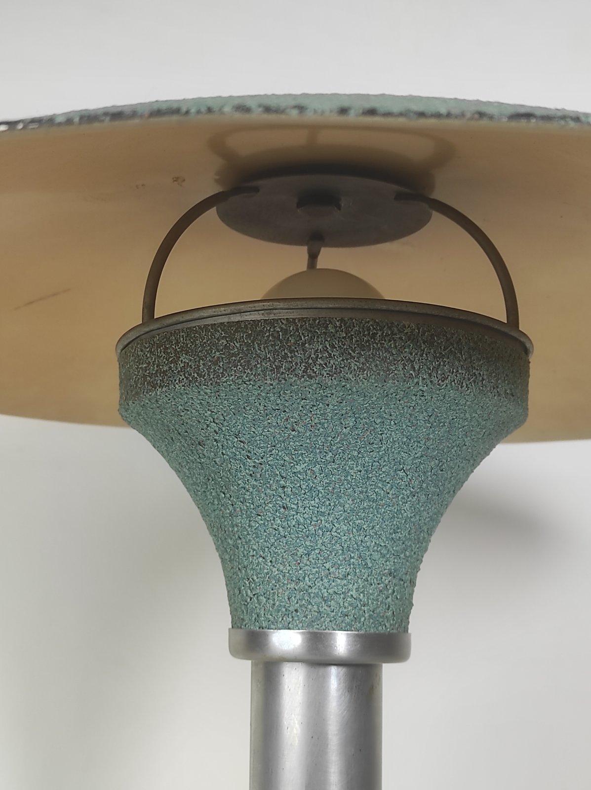 Milieu du XXe siècle Lampe de table Bauhaus 1930 en vente