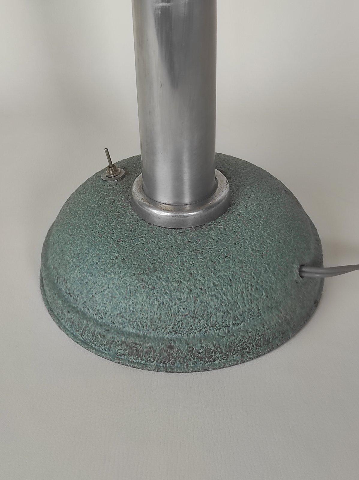 French Bauhaus Table Lamp 1930s For Sale 2
