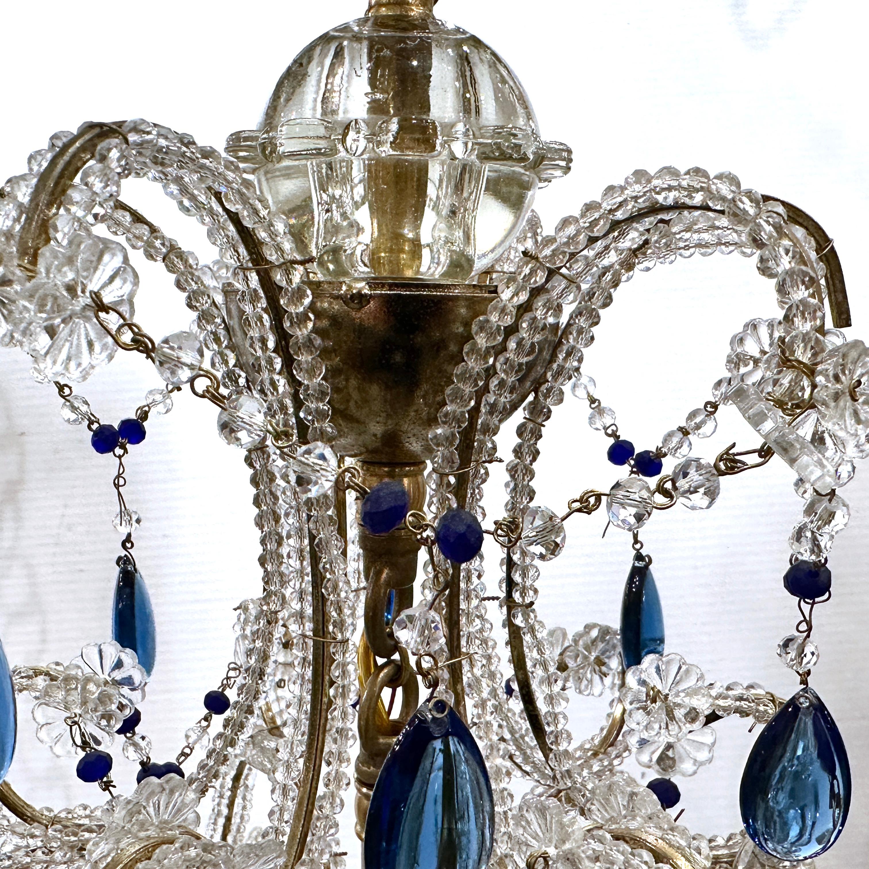 French Beaded Chandelier In Good Condition For Sale In New York, NY