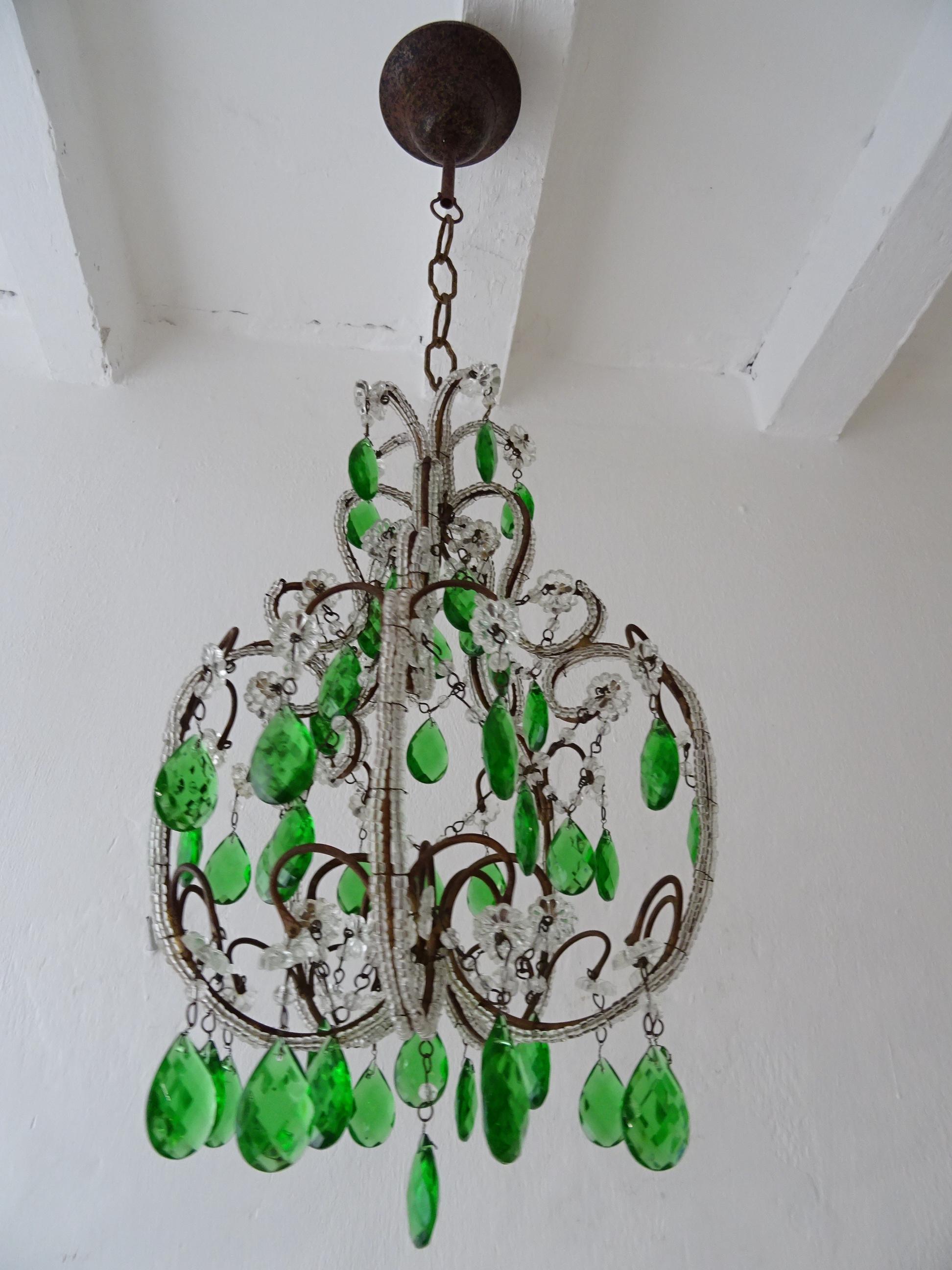 French Beaded Emerald Green Prisms Petit Beaded Small Chandelier, circa 1920 For Sale 2
