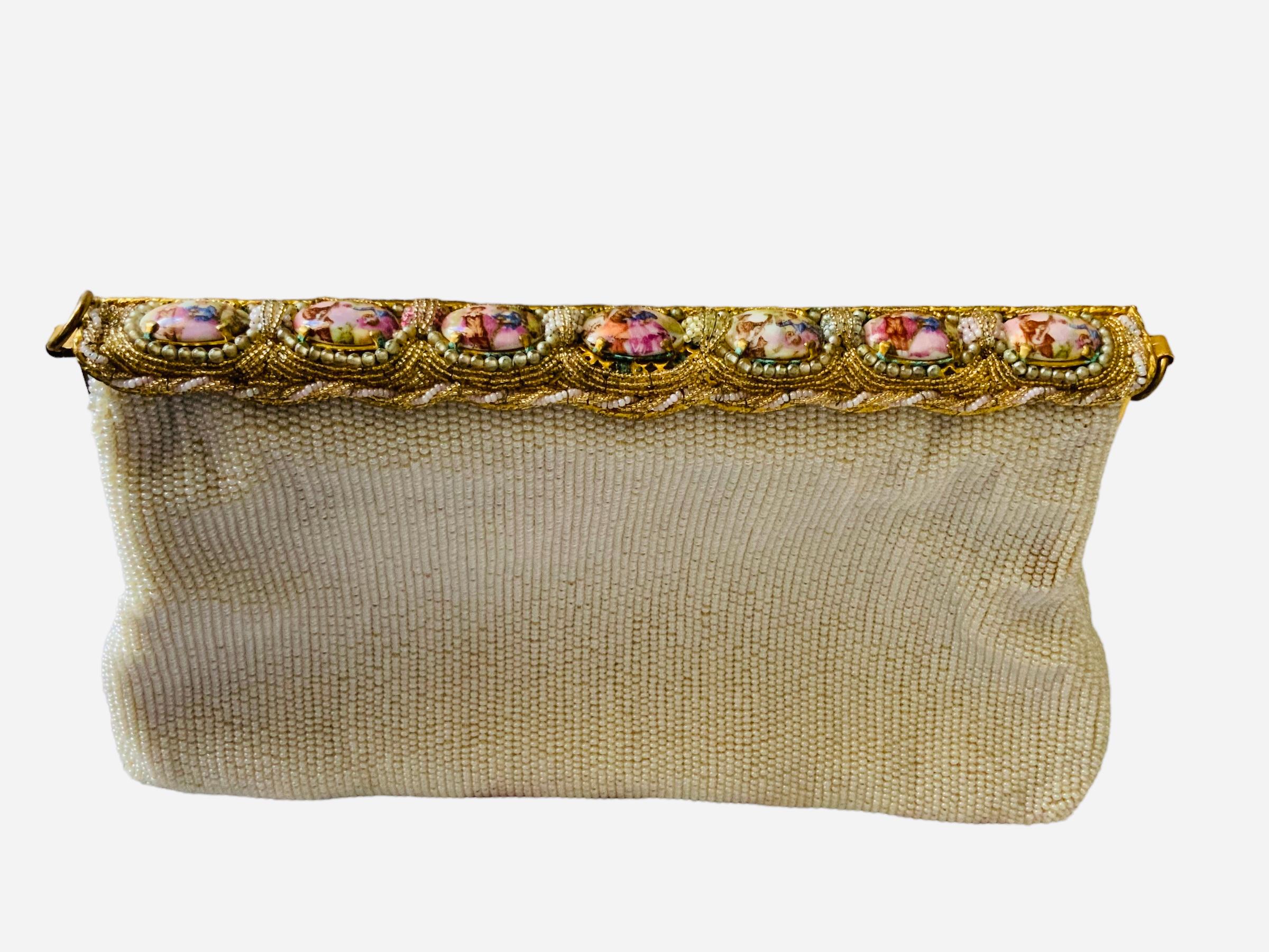 Sac à main de soirée français en perles avec camées en porcelaine de Limoges en vente 6