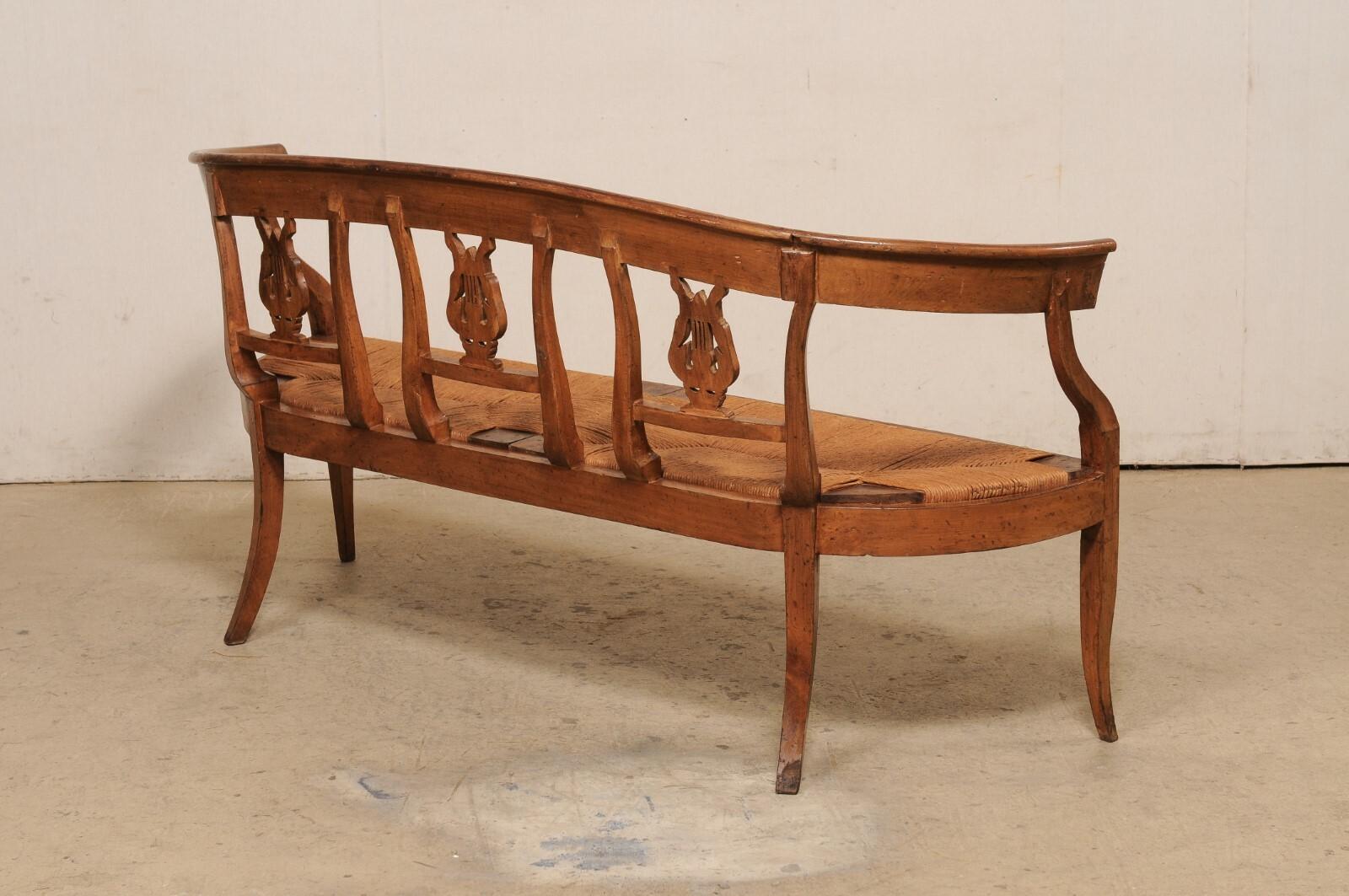 French Beautifully-Carved Wood Lyre-Back Splat Bench w/Rush Seat , 19th Century In Good Condition For Sale In Atlanta, GA