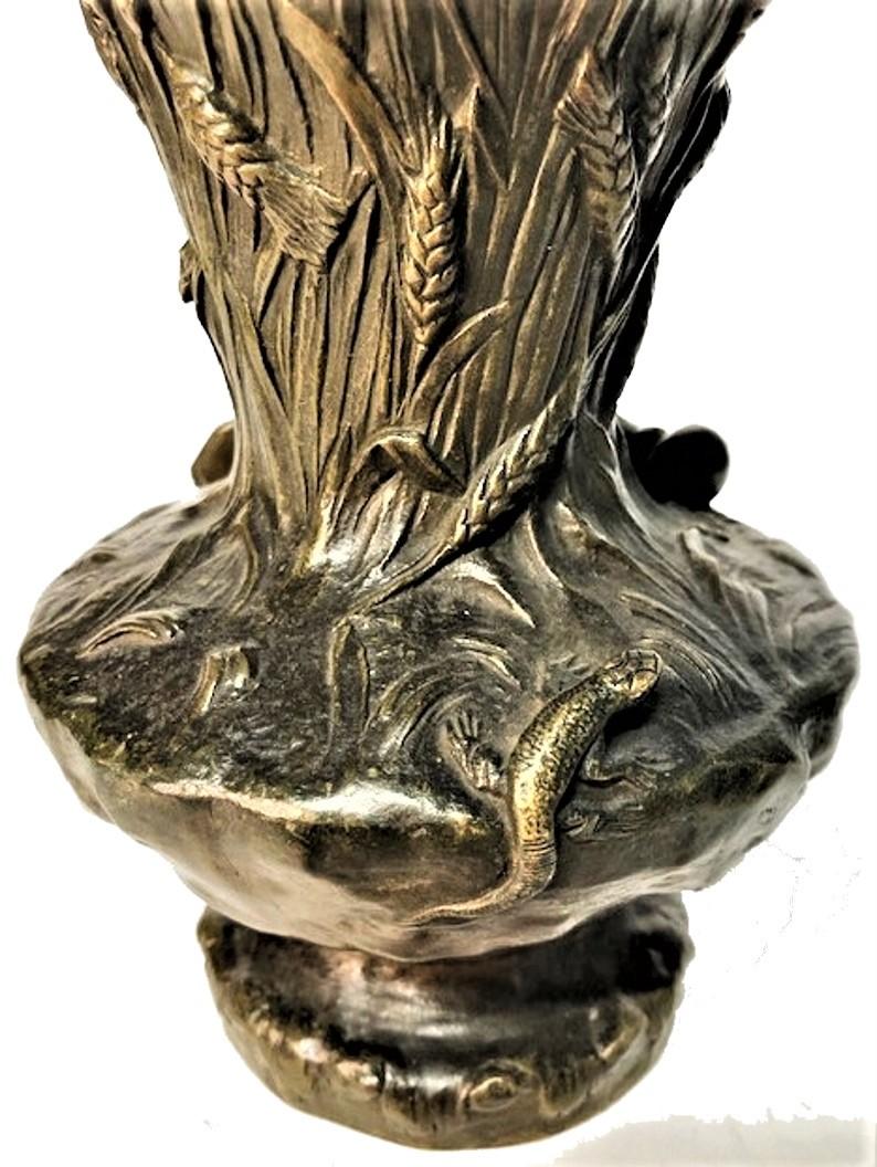 French Beaux Arts, Patinated Bronze Figural Vase by A. Bofill, Ca. 1900 For Sale 1