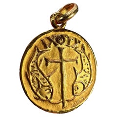 Vintage French Becker IXOYE Jesus Fish 18K Yellow Gold Medal Pendant