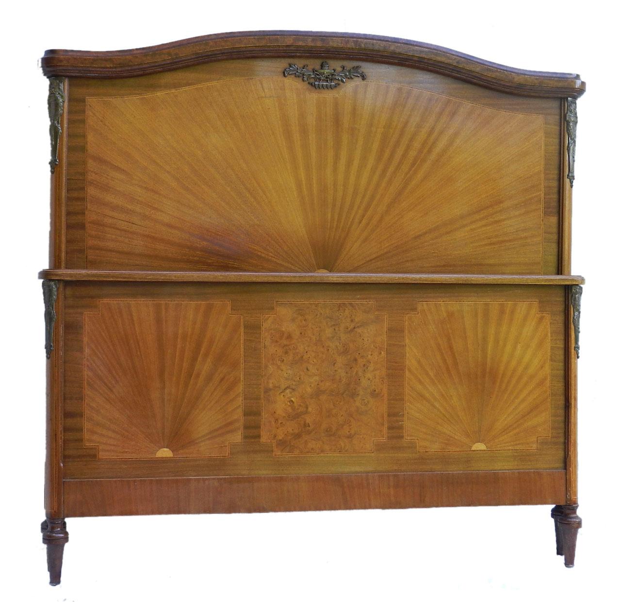 French Bed US Queen UK King Louis XVI Rev Sunray Marquetry Inlay Bronze Ormolu In Good Condition In Mimizan, FR