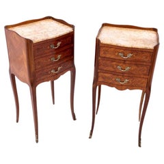 Tables de chevet françaises, vers 1920.