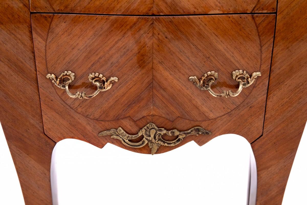 French bedside tables from around 1920. For Sale 5