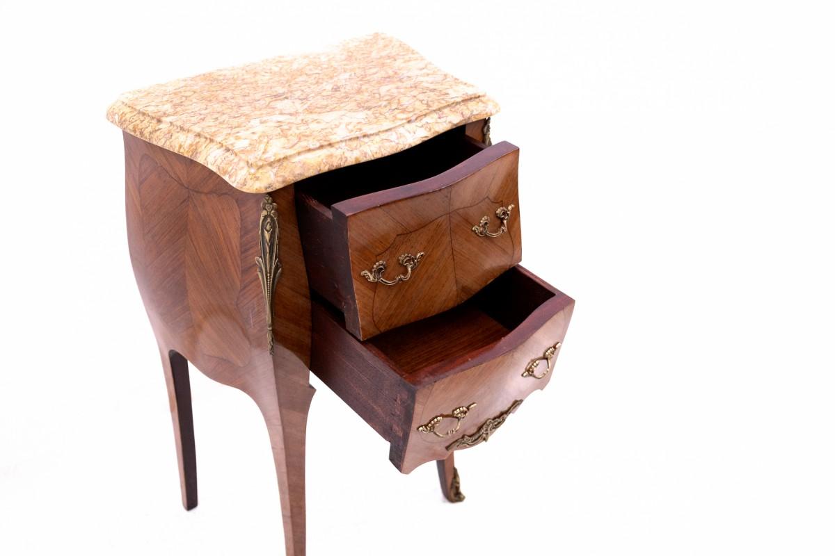 French bedside tables from around 1920. For Sale 1