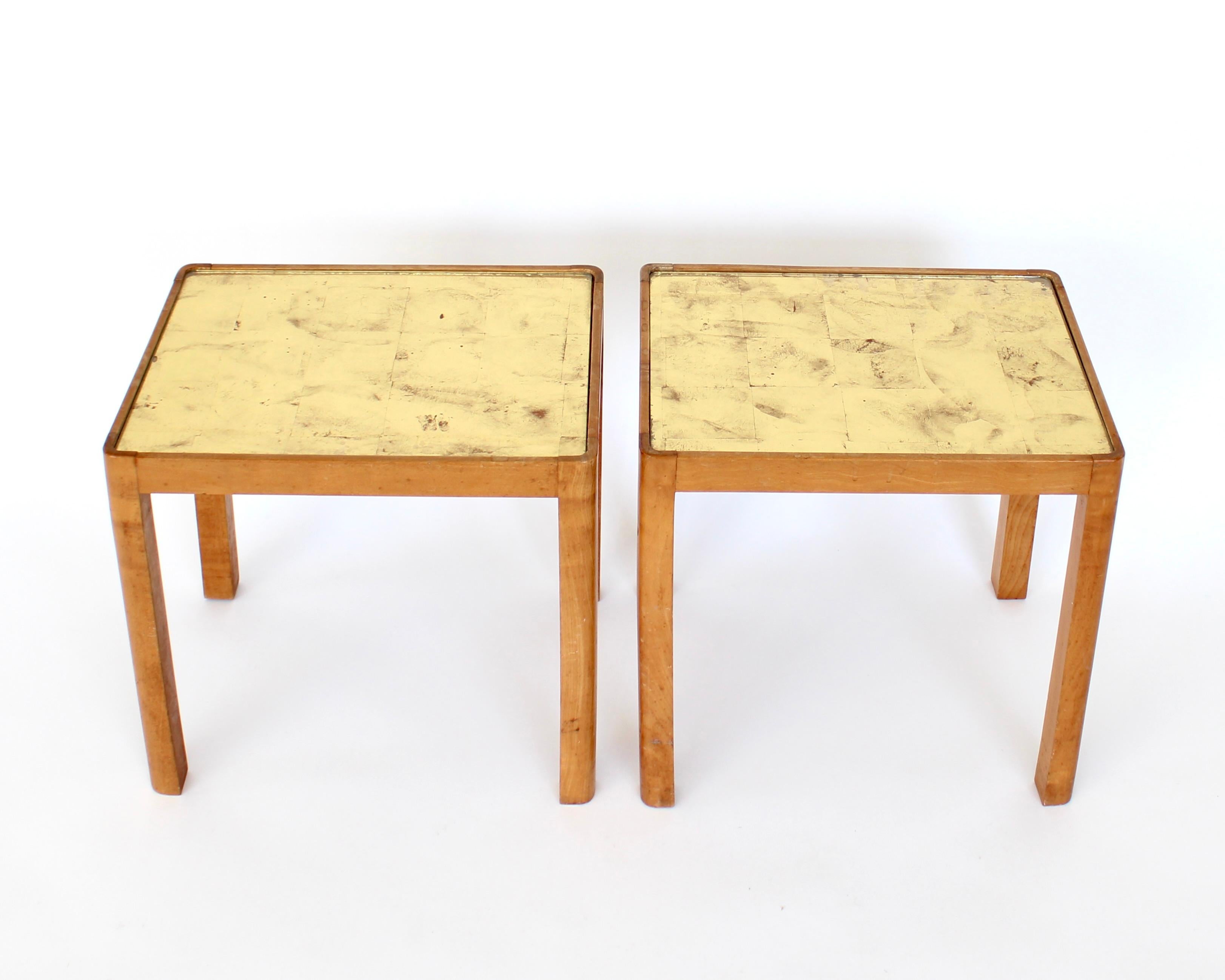 Tables d'appoint françaises en bois de hêtre et verre à feuilles d'or inversées Frank Dunand, France, vers 1940 en vente 6