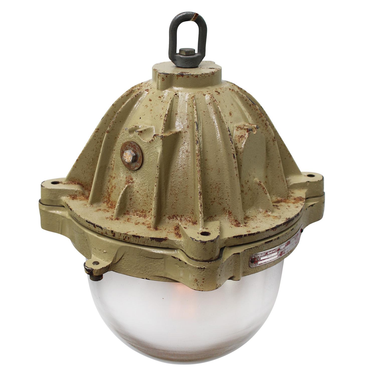 French Beige Brown Cast Iron Vintage Industrial Pendant Lights by Mapelec Amiens In Good Condition For Sale In Amsterdam, NL