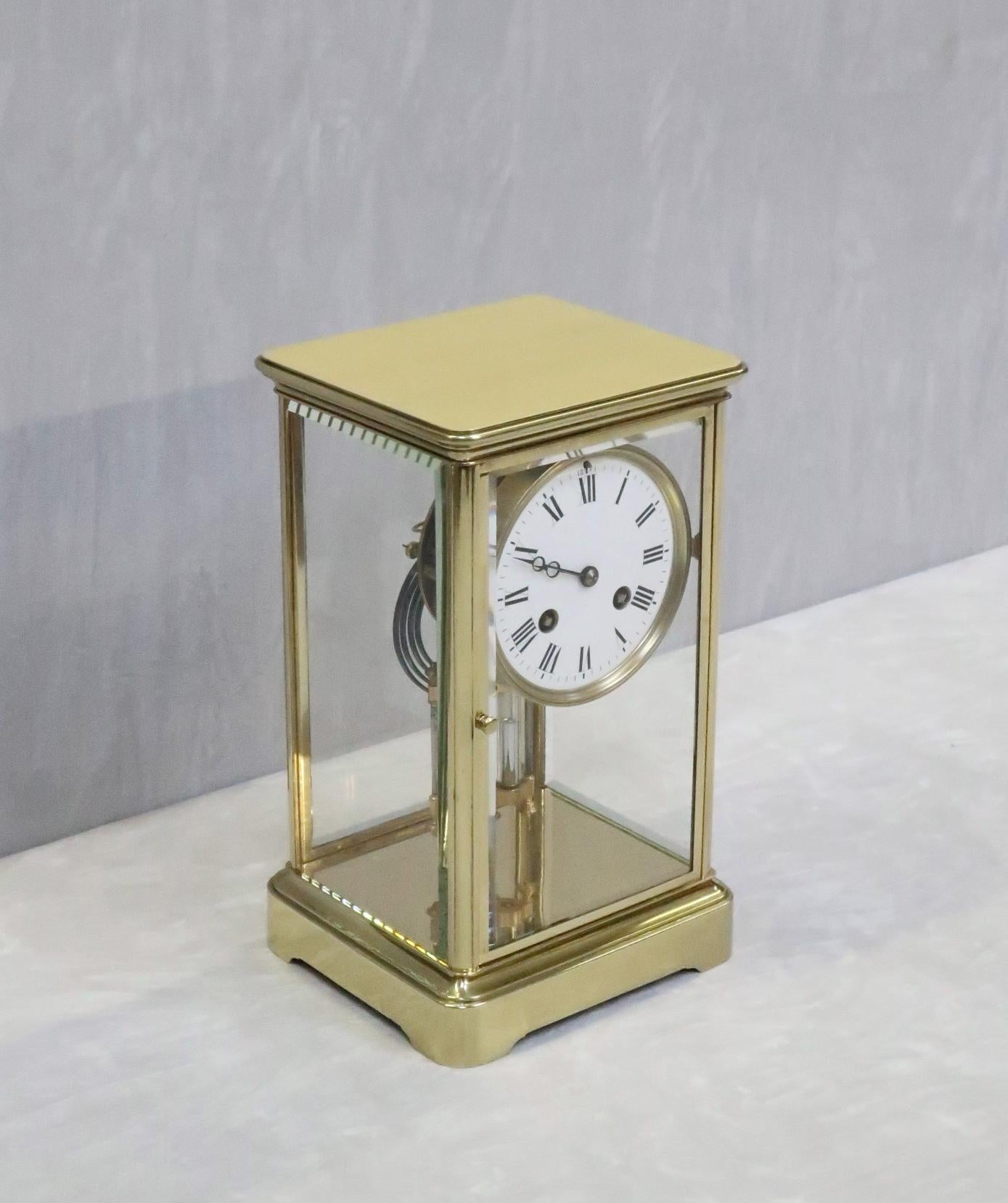 French Belle Époque Brass Four Glass Mantel Clock In Good Condition In Macclesfield, GB