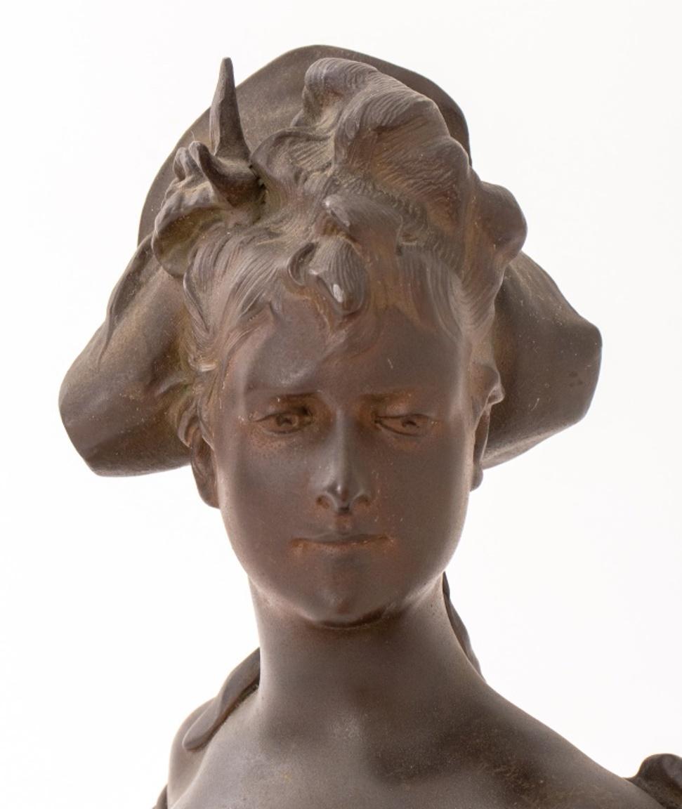 Busto di bellezza French Belle Epoque, 1900 circa In condizioni buone in vendita a Astoria, NY