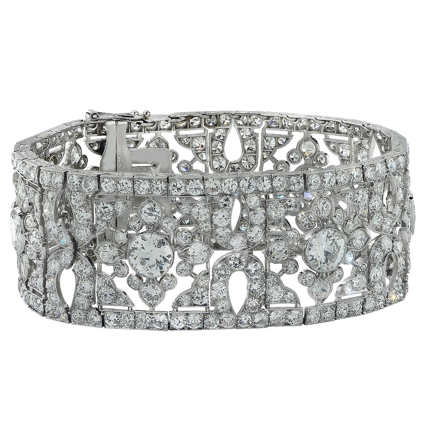 Women's French Belle Époque Cartier 40 Carat Old European Cut Diamond Bracelet For Sale