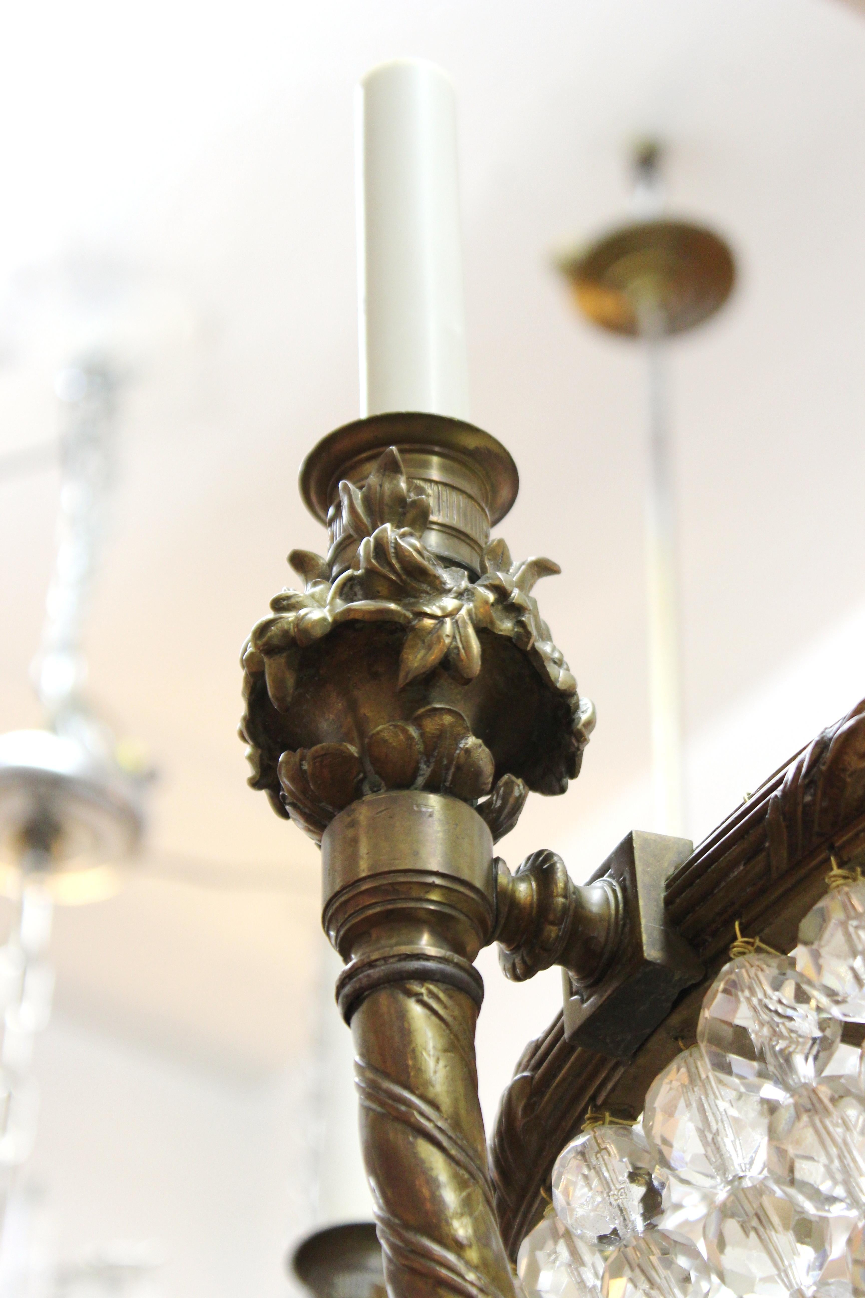 French Belle Epoque Chandelier in Bronze and Crystal 2