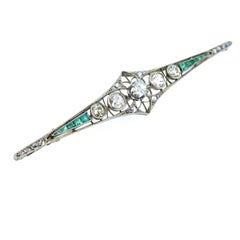 French Belle Époque Diamonds and Emeralds White Gold Brooch
