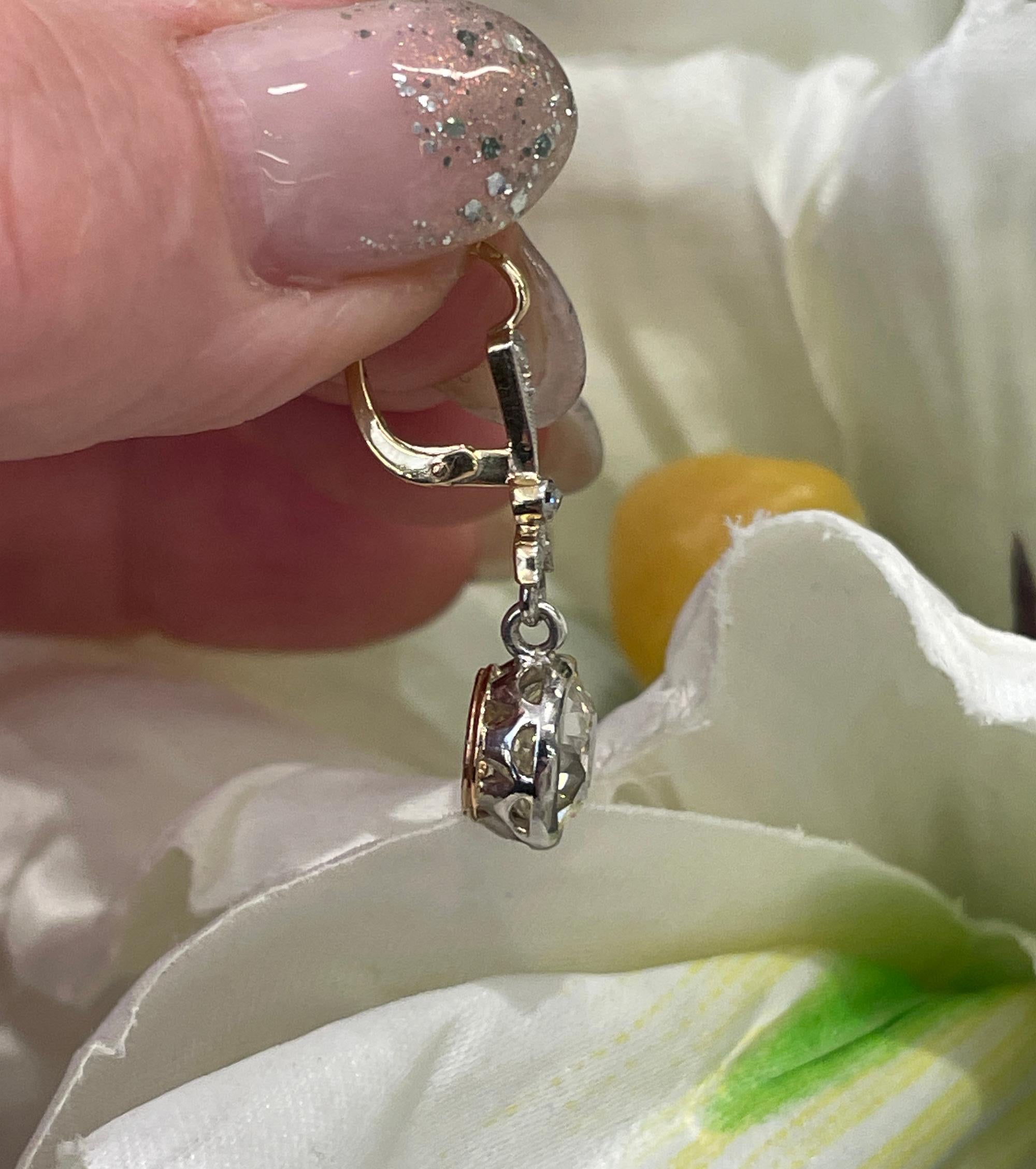 French Belle Époque GIA 5.05ctw Old European cut Diamonds Plat 18K Earrings For Sale 4