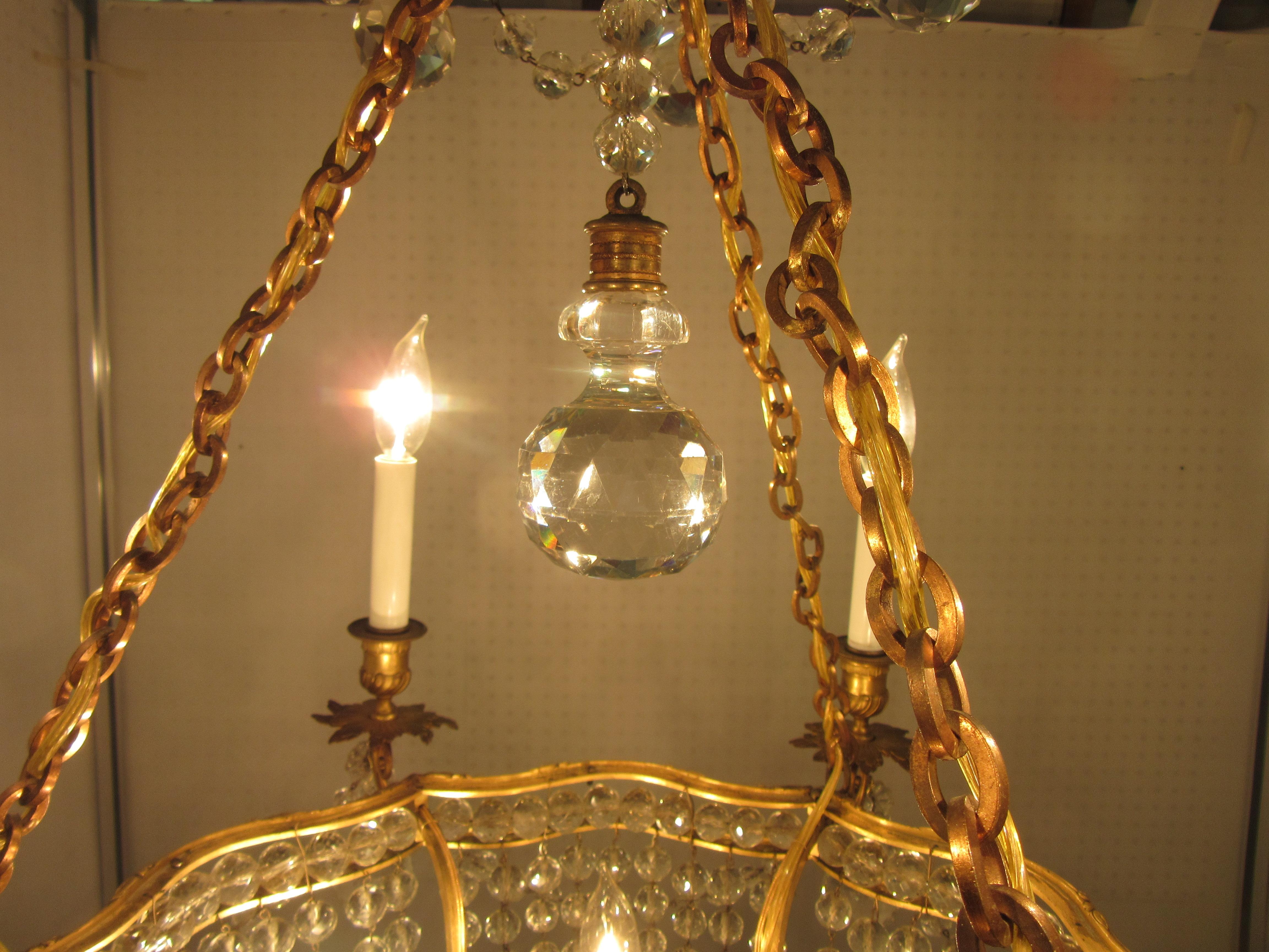French Belle Époque Gilt Bronze Chandelier with Cut Crystal Elements 2