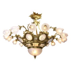 Lustre Plafonnier 16 Lumières Belle Époque en vermeil et verre moulé