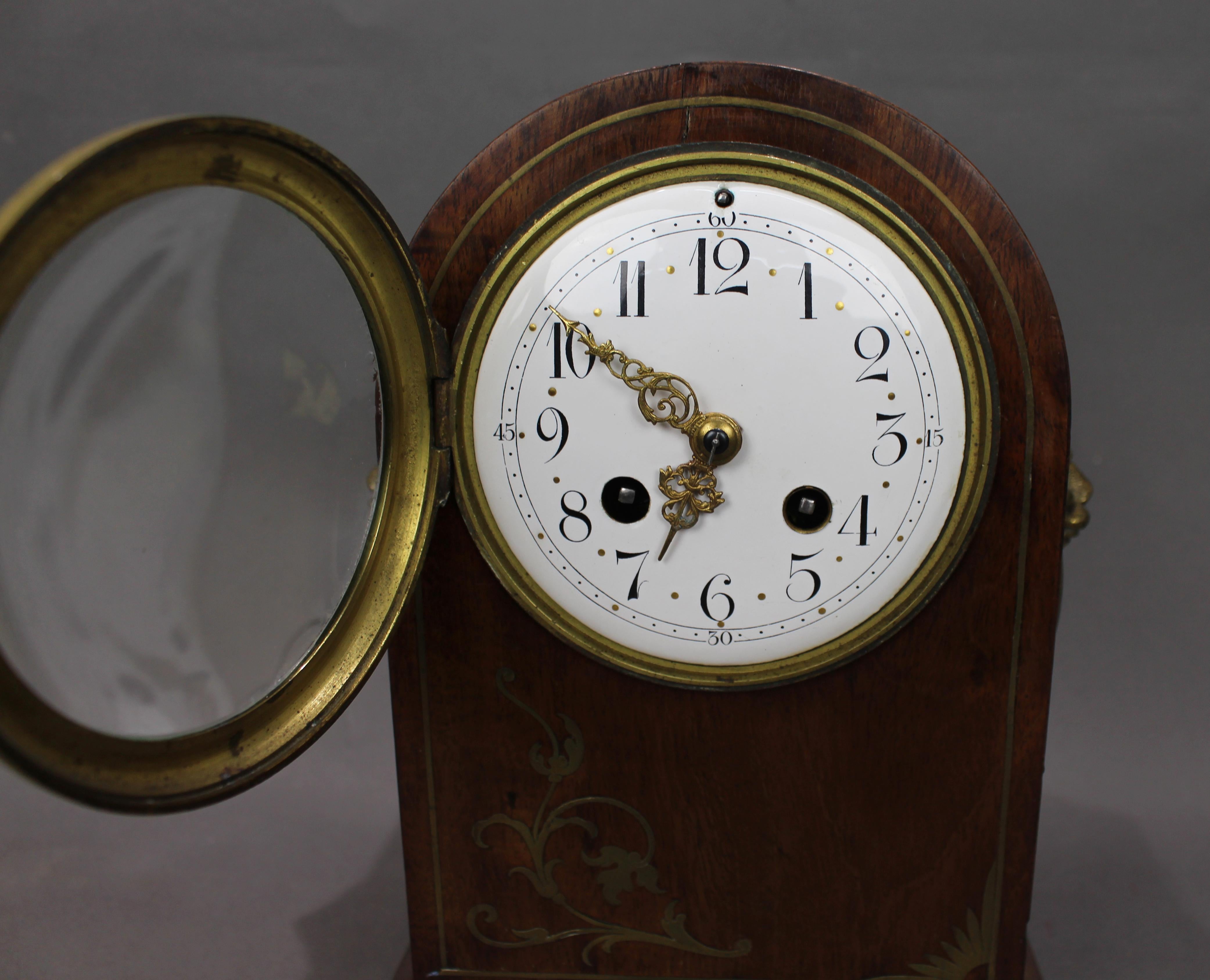 French Belle Époque Mahogany and Brass Inlaid Mantel Clock by Samuel Marti For Sale 3