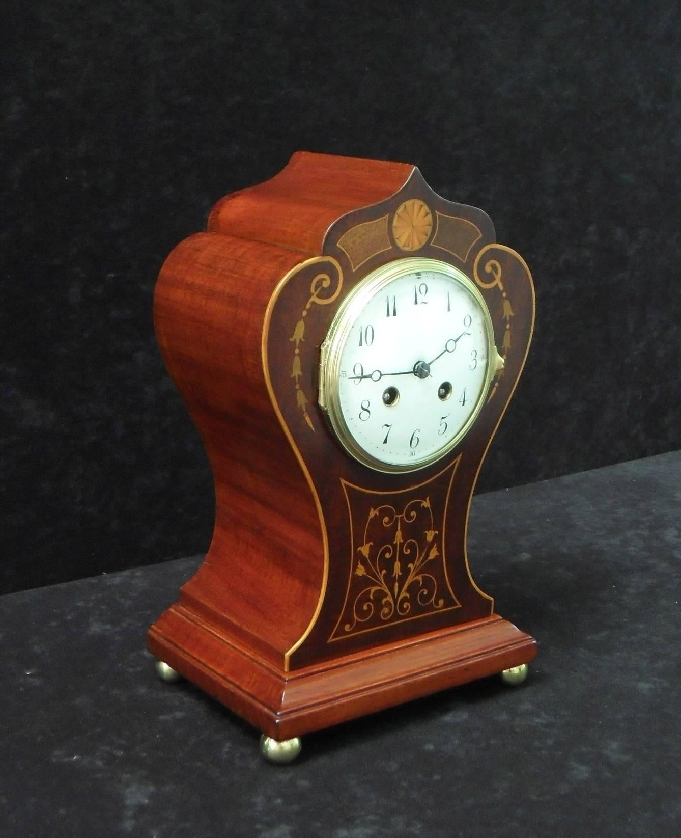 French Belle Époque Mahogany Inlaid Mantel Clock In Excellent Condition In Macclesfield, GB