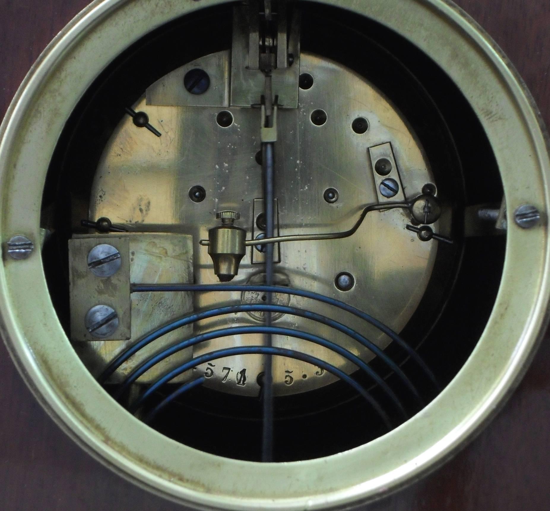 Boxwood French Belle Époque Mahogany Inlaid Mantel Clock
